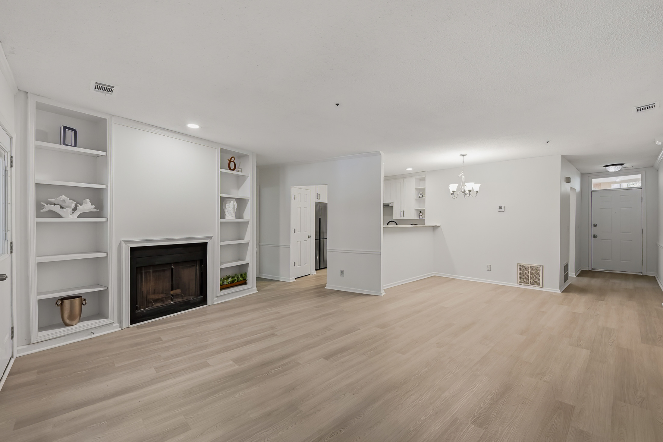  Beautifully Renovated Condo in an Unbeatable North Decatur Location - 物件實景