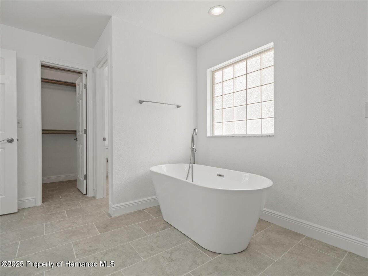 Homosassa, Florida, 34446, United States, 4 Bedrooms Bedrooms, ,3 BathroomsBathrooms,Residential,For Sale,2001926