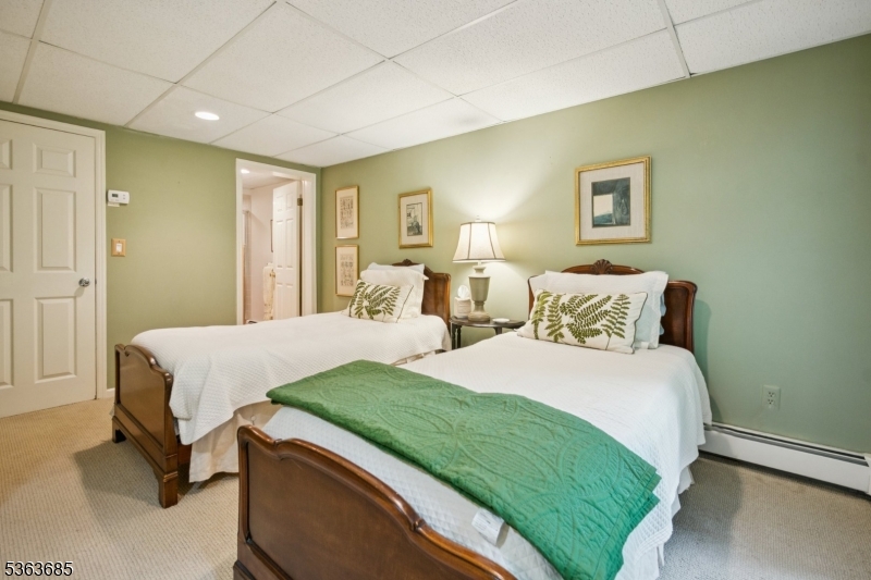 Bernards Twp., New Jersey, 07920, United States, 3 Bedrooms Bedrooms, ,4 BathroomsBathrooms,Residential,For Sale,1875142