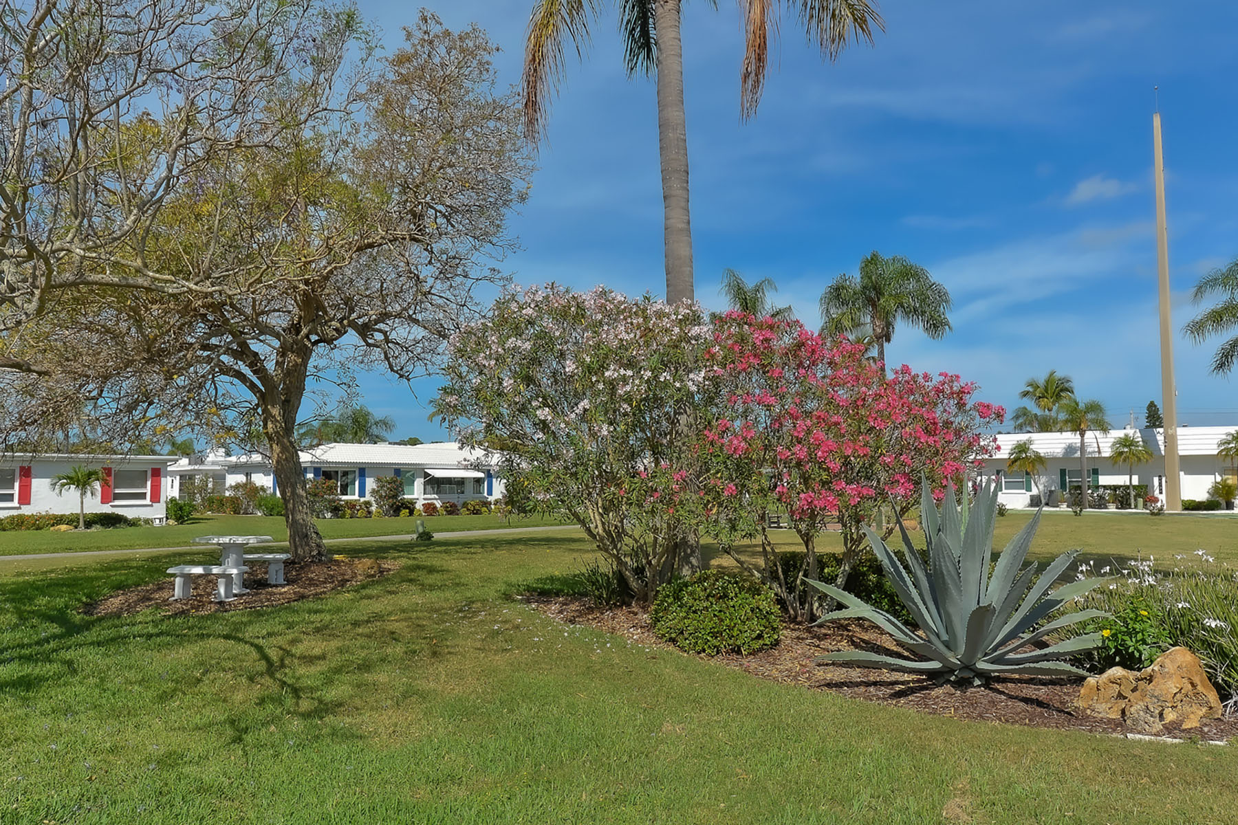  SPANISH MAIN YACHT CLUB CONDO - 物件實景