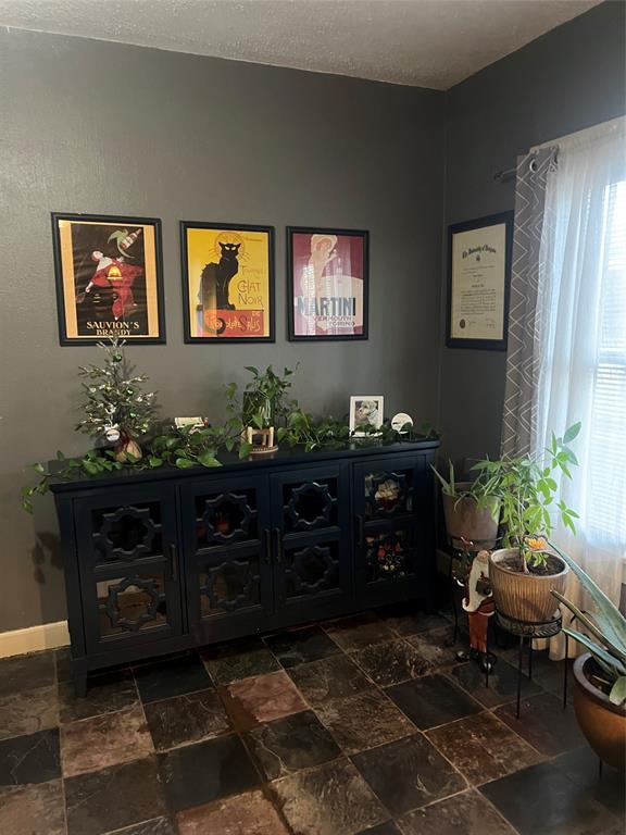 Dallas, Texas, 75214, United States, 2 Bedrooms Bedrooms, ,2 BathroomsBathrooms,Residential,For Sale,2006486