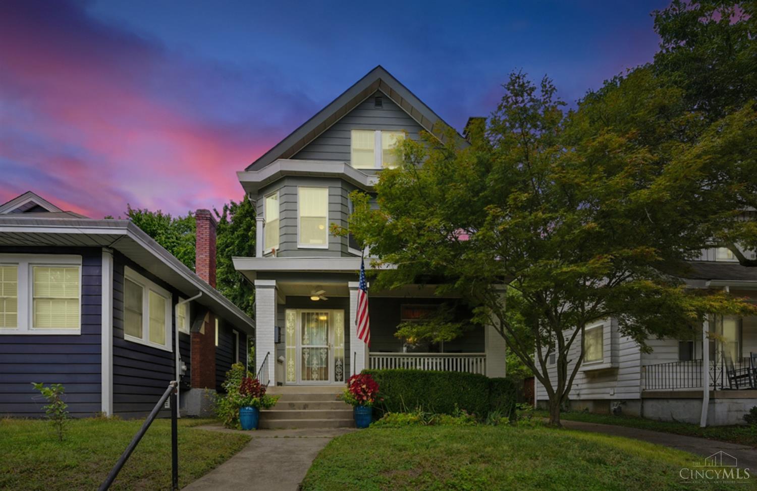 Cincinnati, Ohio, 45209, United States, 5 Bedrooms Bedrooms, ,2 BathroomsBathrooms,Residential,For Sale,1966693