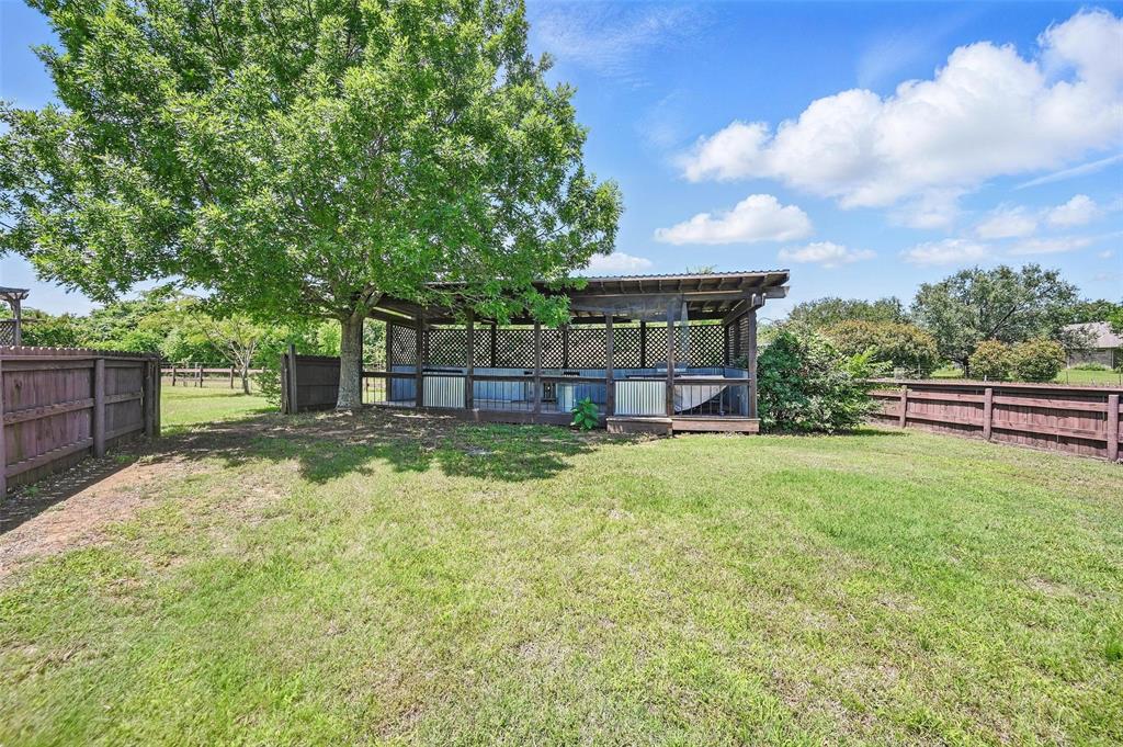 Cleburne, Texas, 76031, United States, 4 Bedrooms Bedrooms, ,4 BathroomsBathrooms,Residential,For Sale,1827195