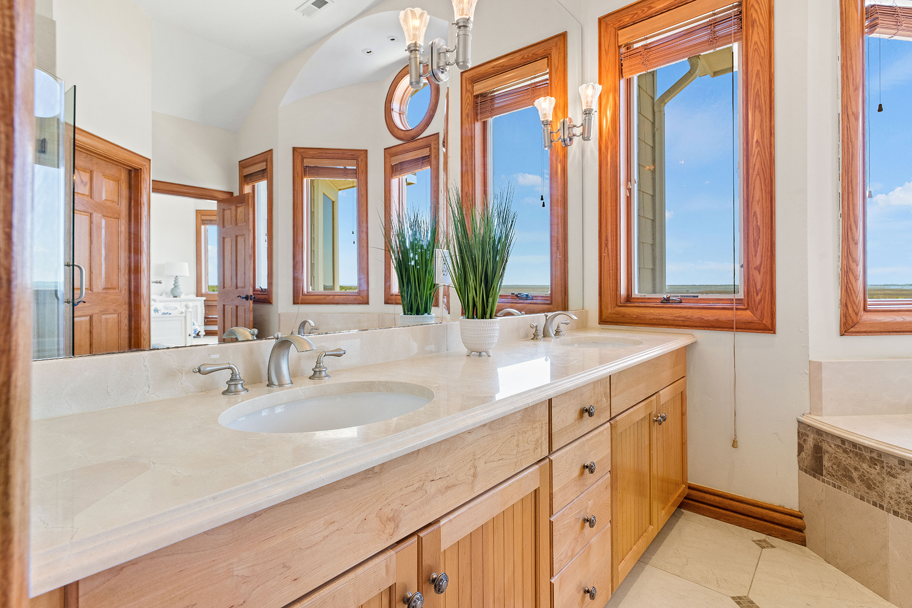  OUTER BANKS PREMIER LUXURY OCEANFRONT ESTATE - 物件實景