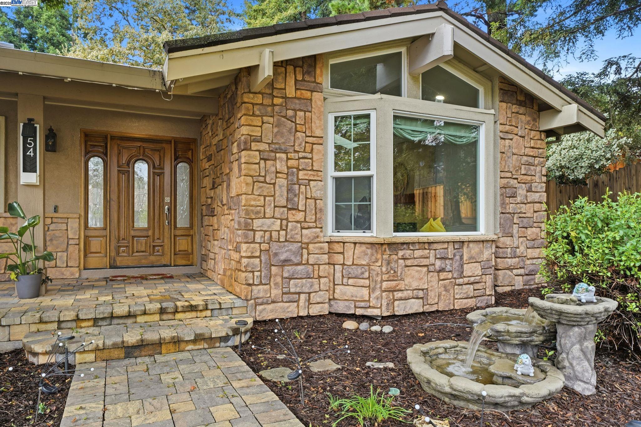 Danville, California, 94526, United States, 4 Bedrooms Bedrooms, ,3 BathroomsBathrooms,Residential,For Sale,1992815