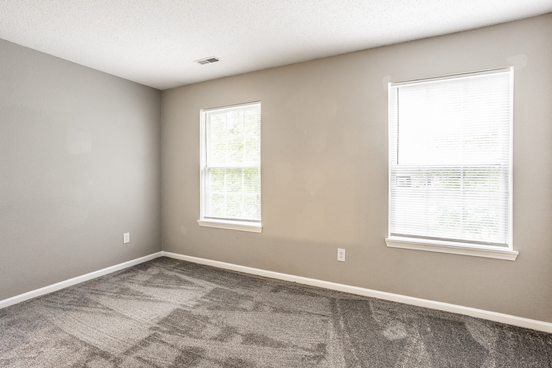  Four Bedroom Fishers Home with Fresh Updates - 物件實景