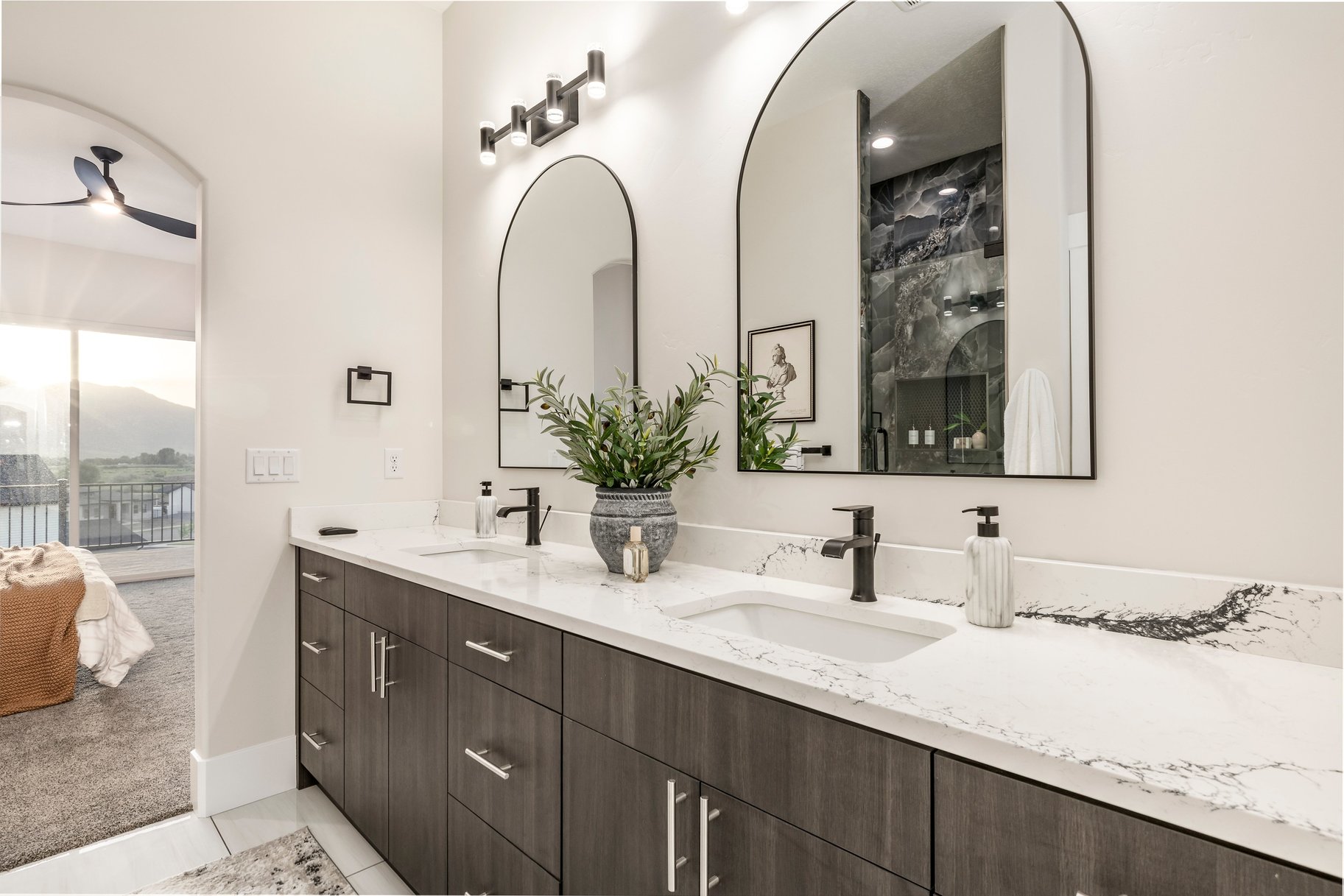  Brand New Hyrum Home. Thoughtfully Built, Beautiful Mountain Views. - 物件實景