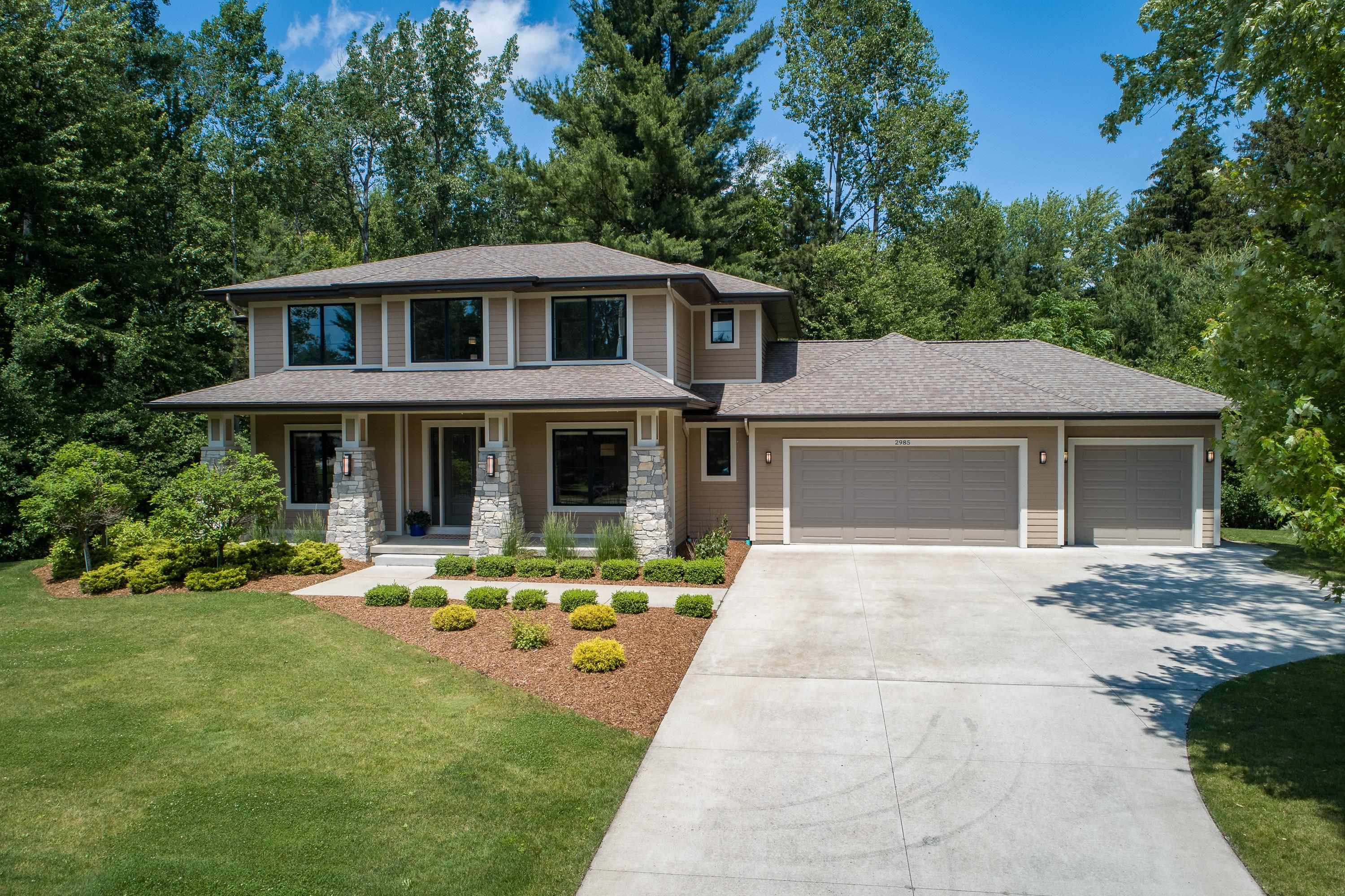 Midland, Michigan, 48642, United States, 4 Bedrooms Bedrooms, ,5 BathroomsBathrooms,Residential,For Sale,1927843