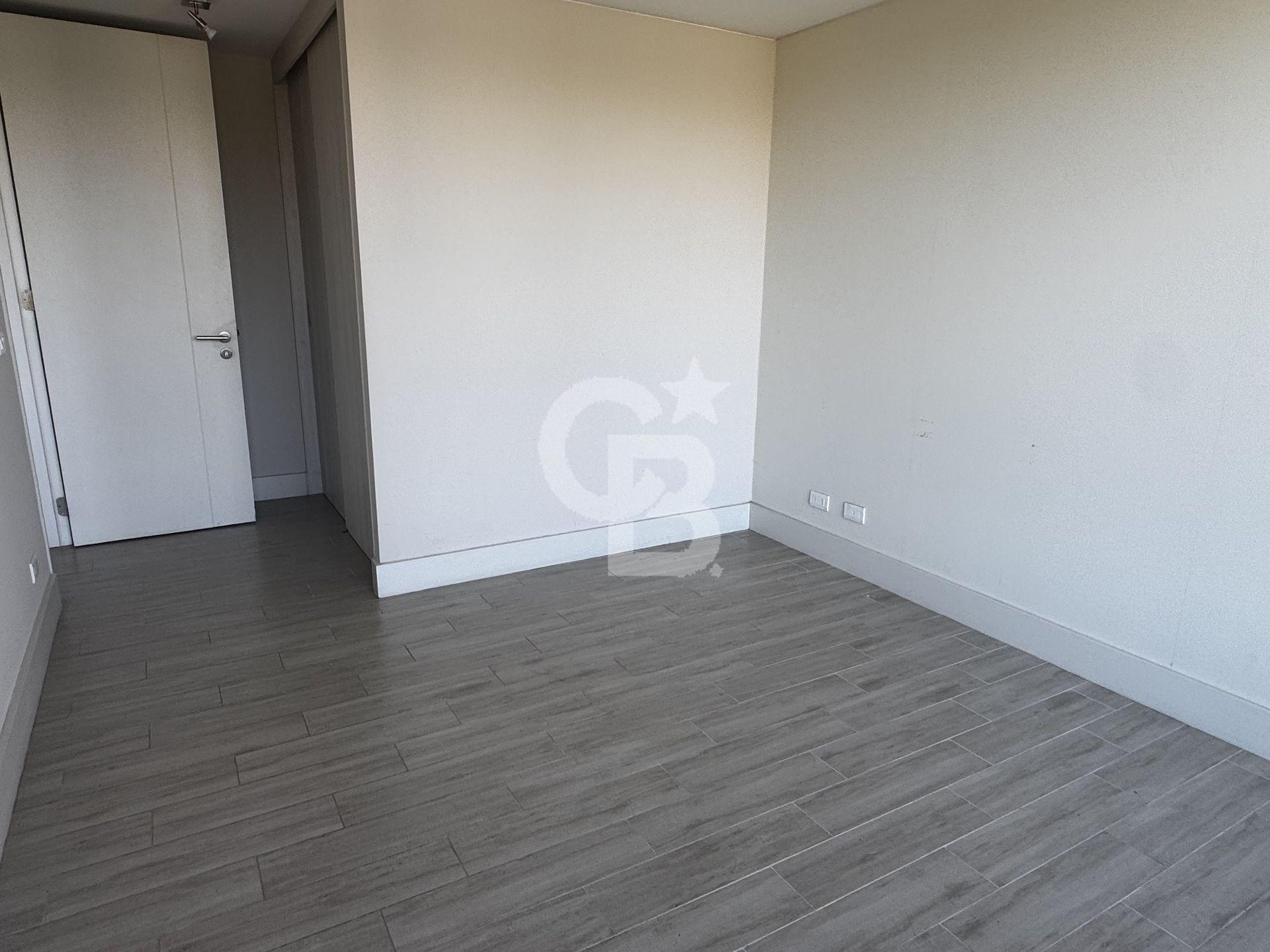 Puerto Varas, Chile, 2 Bedrooms Bedrooms, ,3 BathroomsBathrooms,Residential,For Sale,1984991