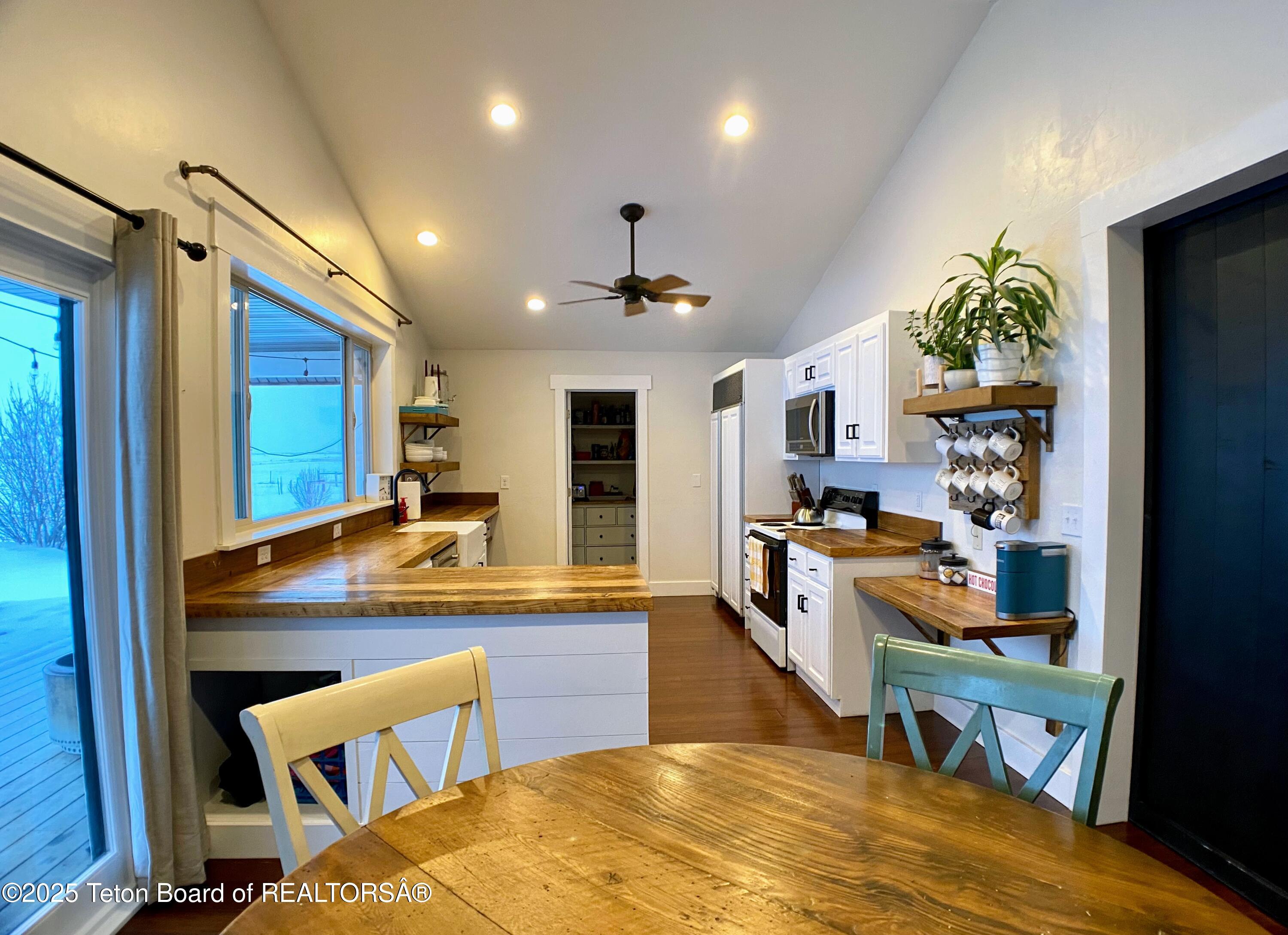 Tetonia, Idaho, 83452, United States, 3 Bedrooms Bedrooms, ,2 BathroomsBathrooms,Residential,For Sale,1898608