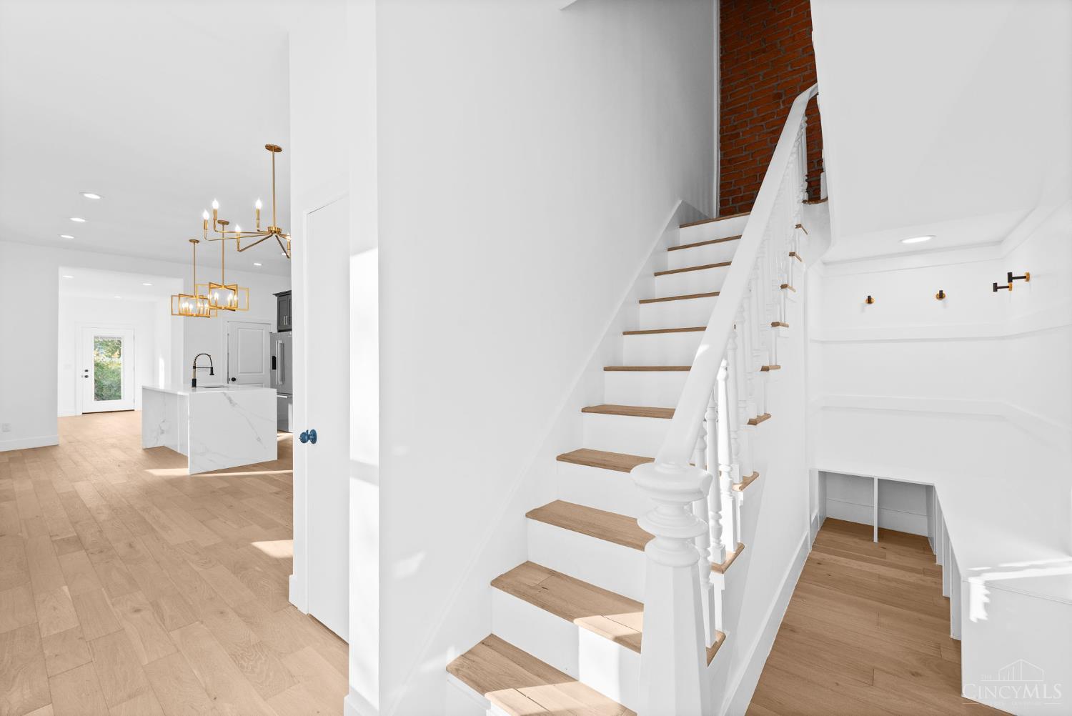 Cincinnati, Ohio, 45207, United States, 3 Bedrooms Bedrooms, ,3 BathroomsBathrooms,Residential,For Sale,1993082