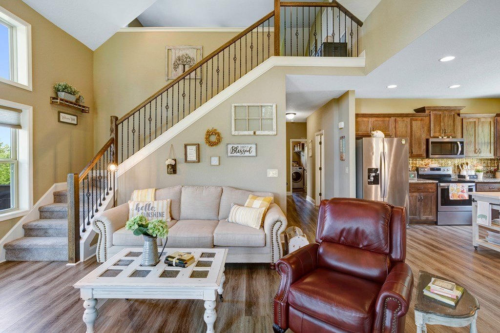 Hiawassee, Georgia, 30546, United States, 2 Bedrooms Bedrooms, ,2 BathroomsBathrooms,Residential,For Sale,1973981