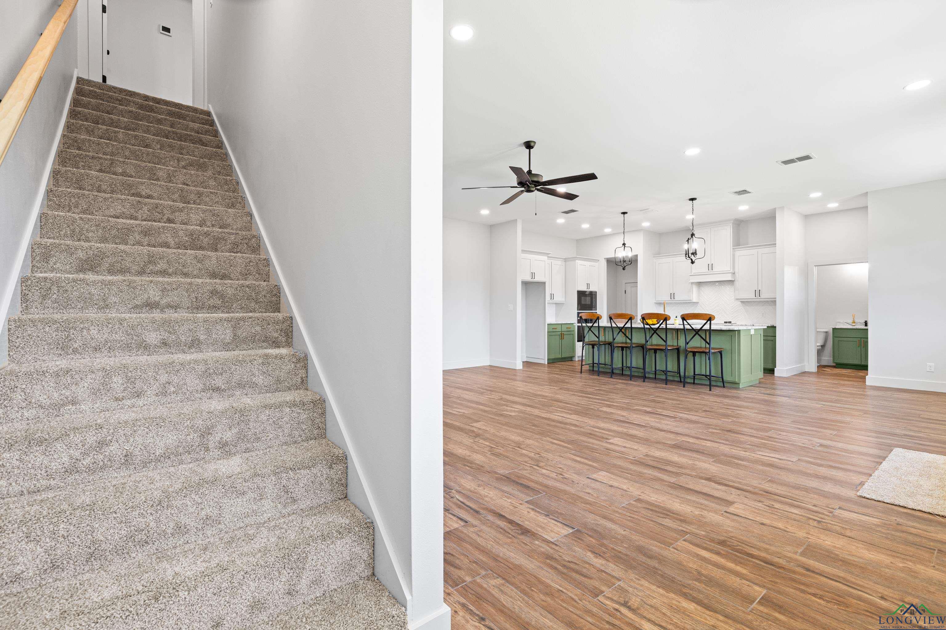 Diana, Texas, 75640, United States, 4 Bedrooms Bedrooms, ,3 BathroomsBathrooms,Residential,For Sale,1828034