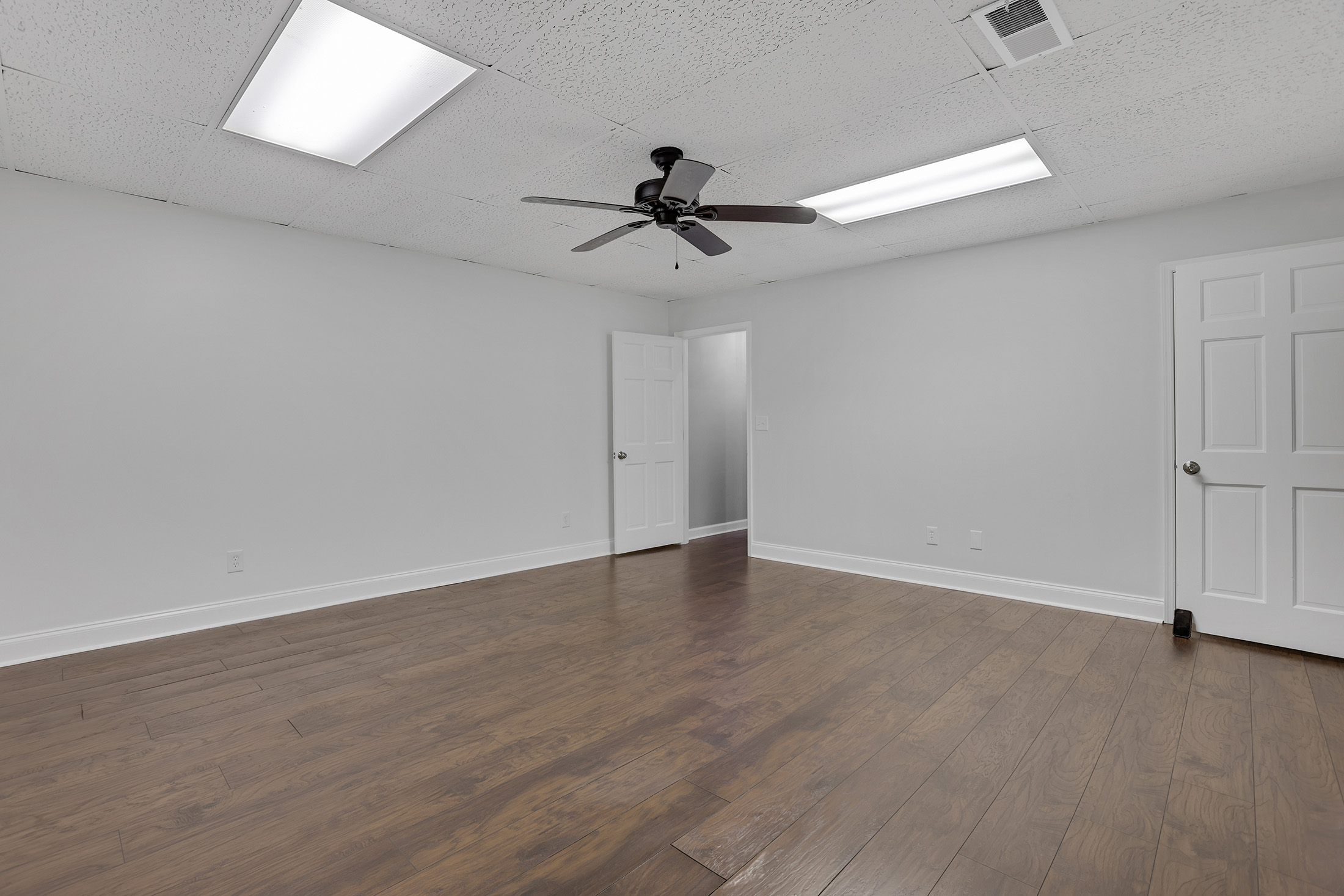  Timeless Elegance Meets Modern Sophistication in Roswell - 物件實景