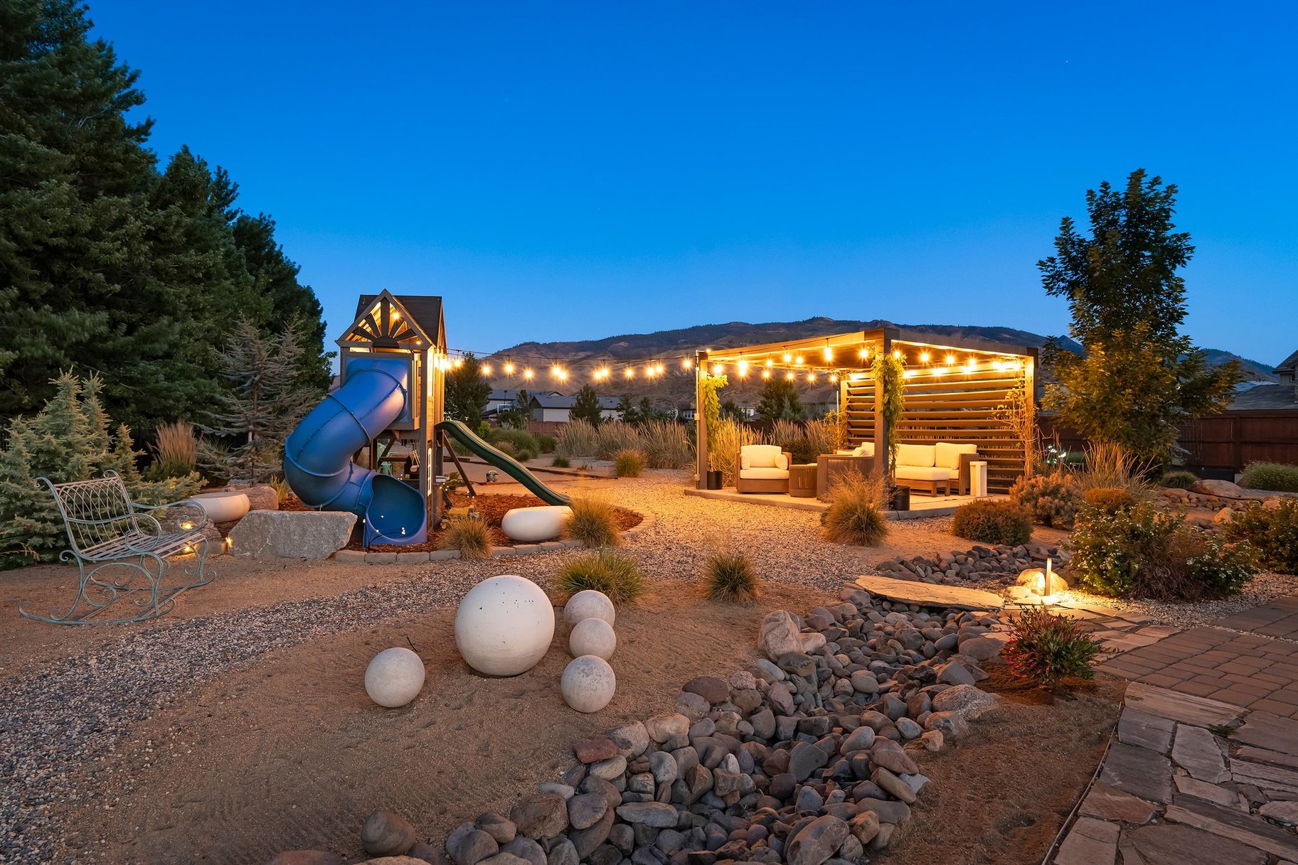 Private Luxury Retreat in Verdi with Custom Designer Finishes & Peavine Views - 物件實景