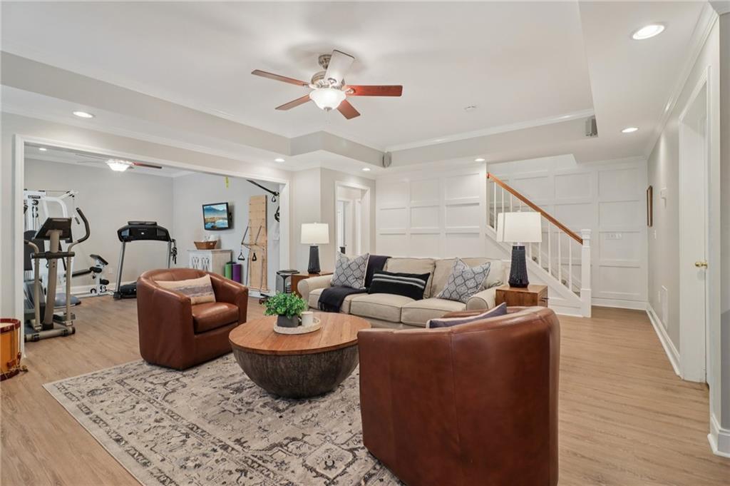 Alpharetta, Georgia, 30009, United States, 5 Bedrooms Bedrooms, ,4 BathroomsBathrooms,Residential,For Sale,1976407