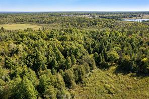 Ottawa, Ontario, K0A 1L0, CA, 4 Bedrooms Bedrooms, ,3 BathroomsBathrooms,Residential,For Sale,1942246