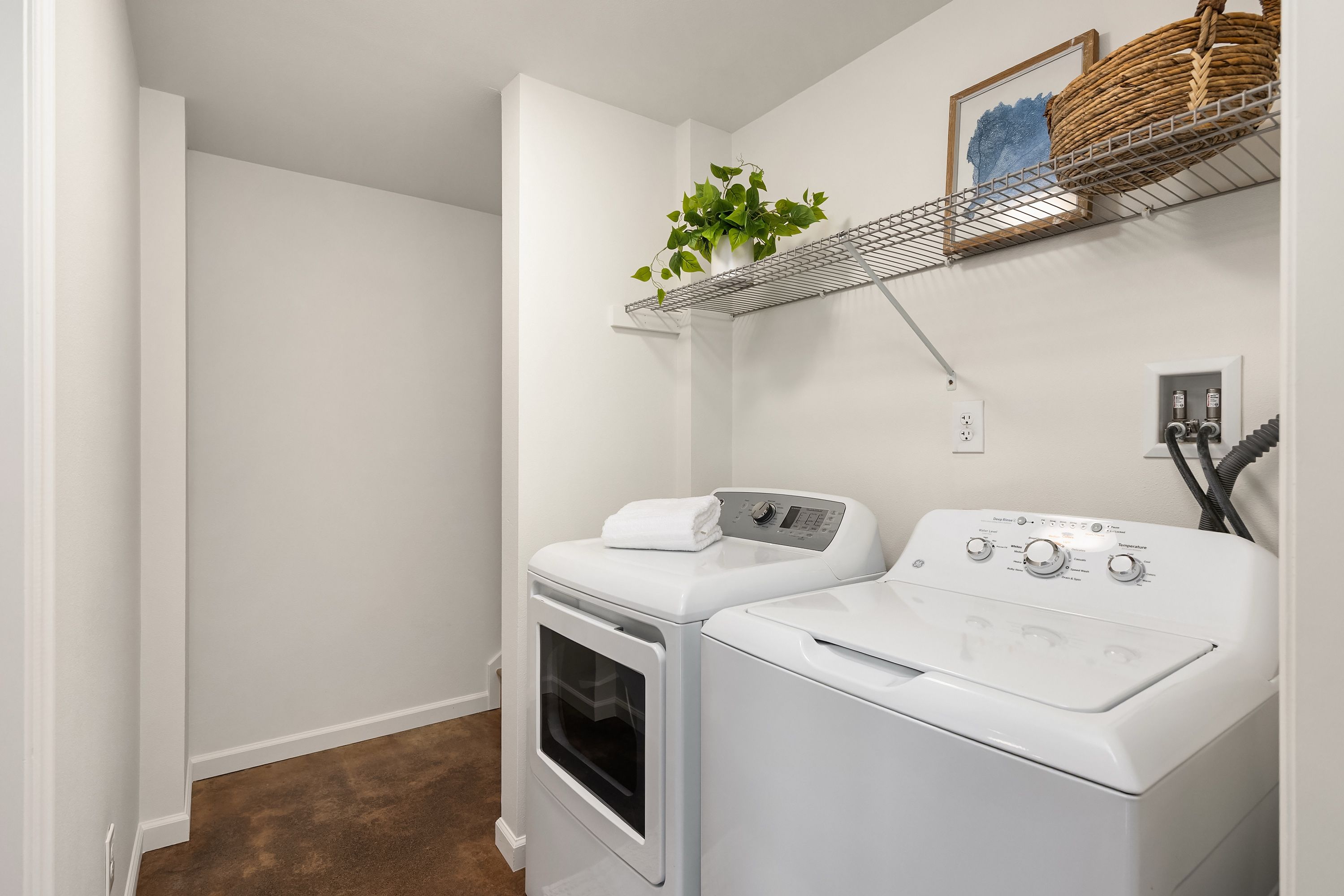  1020 NE Holm Ct, Poulsbo, WA 98370 - 物件實景