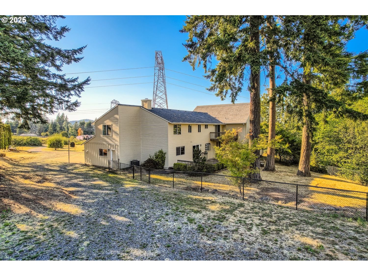 Oregoncity, Oregon, 97045, United States, 4 Bedrooms Bedrooms, ,3 BathroomsBathrooms,Residential,For Sale,1982057