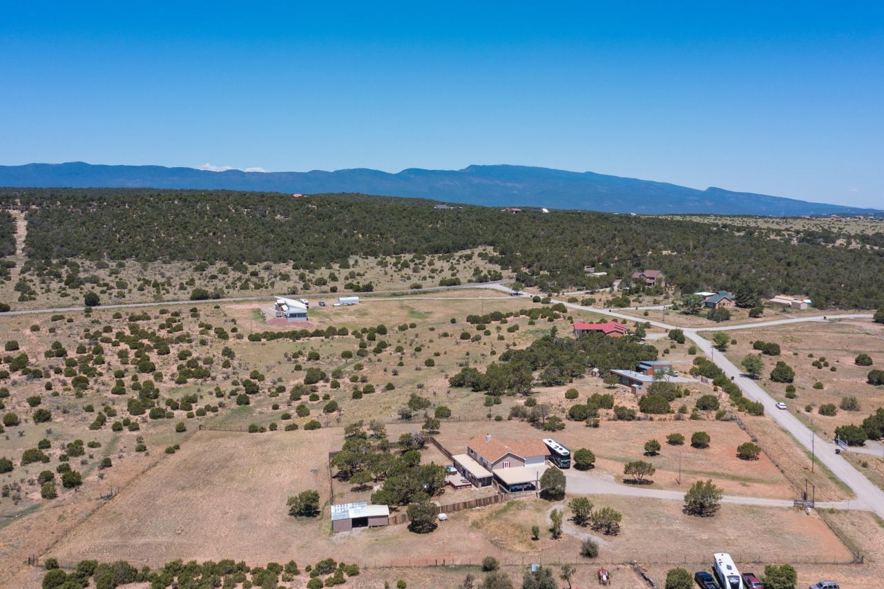 Edgewood, New Mexico, 87015, United States, 4 Bedrooms Bedrooms, ,3 BathroomsBathrooms,Residential,For Sale,1892952