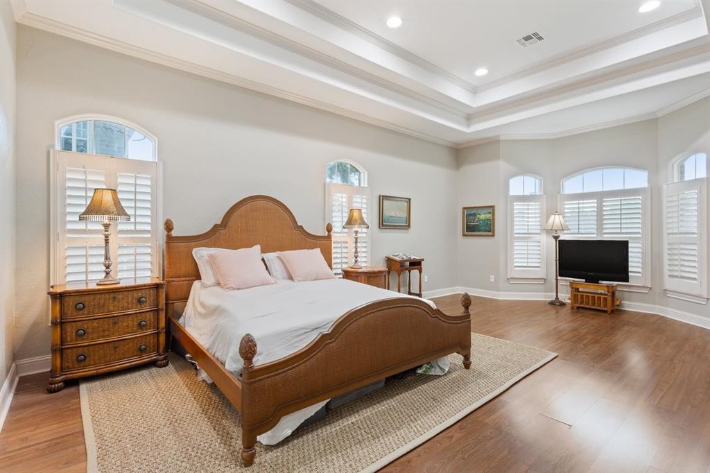 Woodway, Texas, 76712, United States, 3 Bedrooms Bedrooms, ,3 BathroomsBathrooms,Residential,For Sale,1927534
