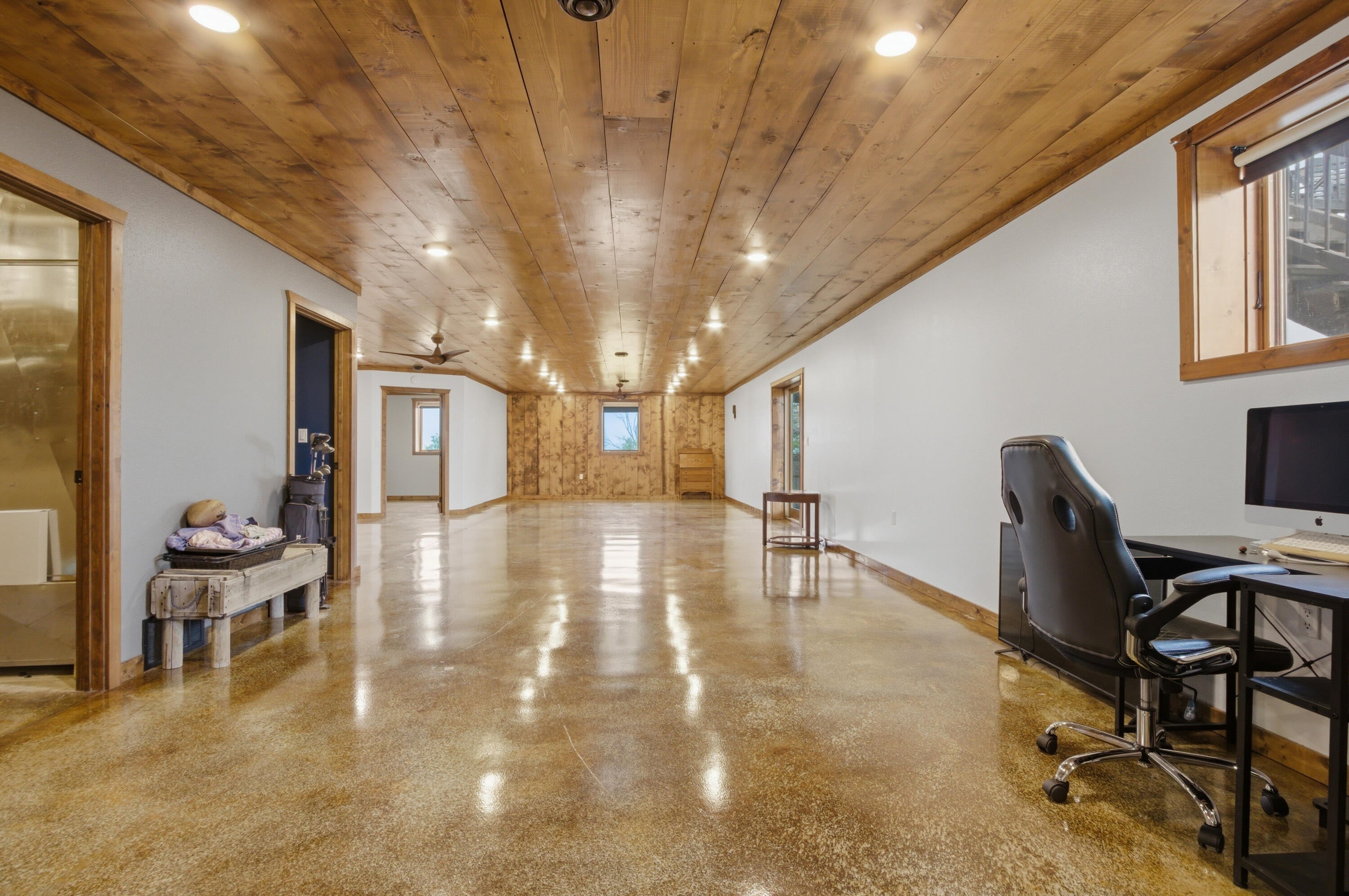 Selby, South Dakota, 57472, United States, 4 Bedrooms Bedrooms, ,Residential,For Sale,2049409
