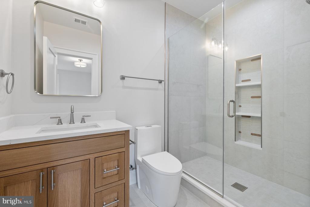 Chevy Chase, Maryland, 20815, United States, 6 Bedrooms Bedrooms, ,7 BathroomsBathrooms,Residential,For Sale,1976530