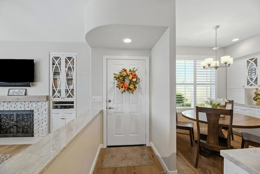 San Diego, California, 92128, United States, 2 Bedrooms Bedrooms, ,3 BathroomsBathrooms,Residential,For Sale,1920017