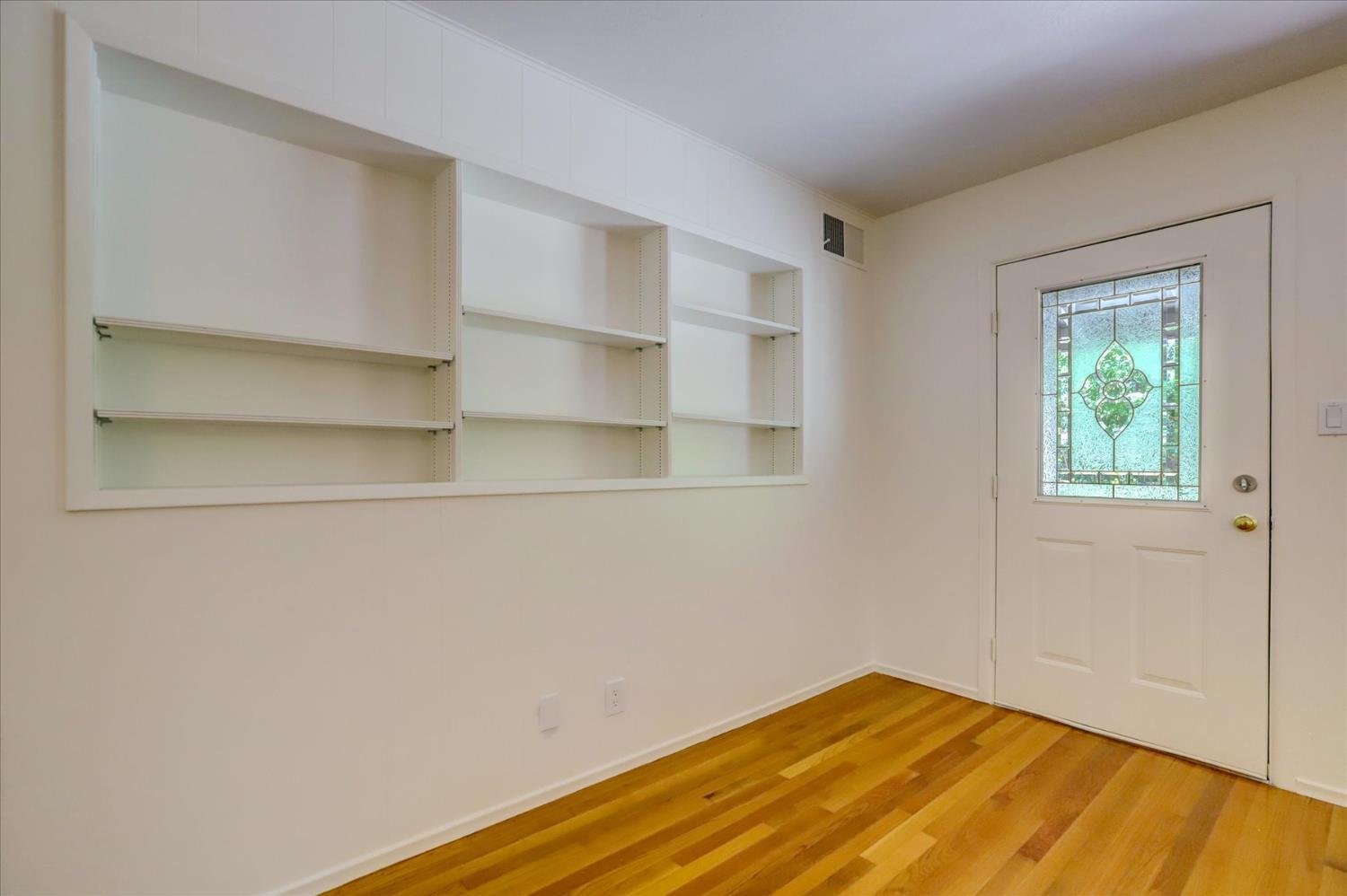 Grass Valley, California, 95945, United States, 3 Bedrooms Bedrooms, ,3 BathroomsBathrooms,Residential,For Sale,1898506
