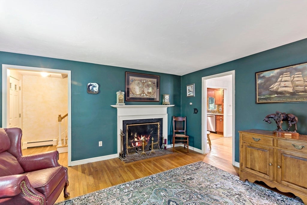 Carver, Massachusetts, 02330, United States, 3 Bedrooms Bedrooms, ,3 BathroomsBathrooms,Residential,For Sale,1929096