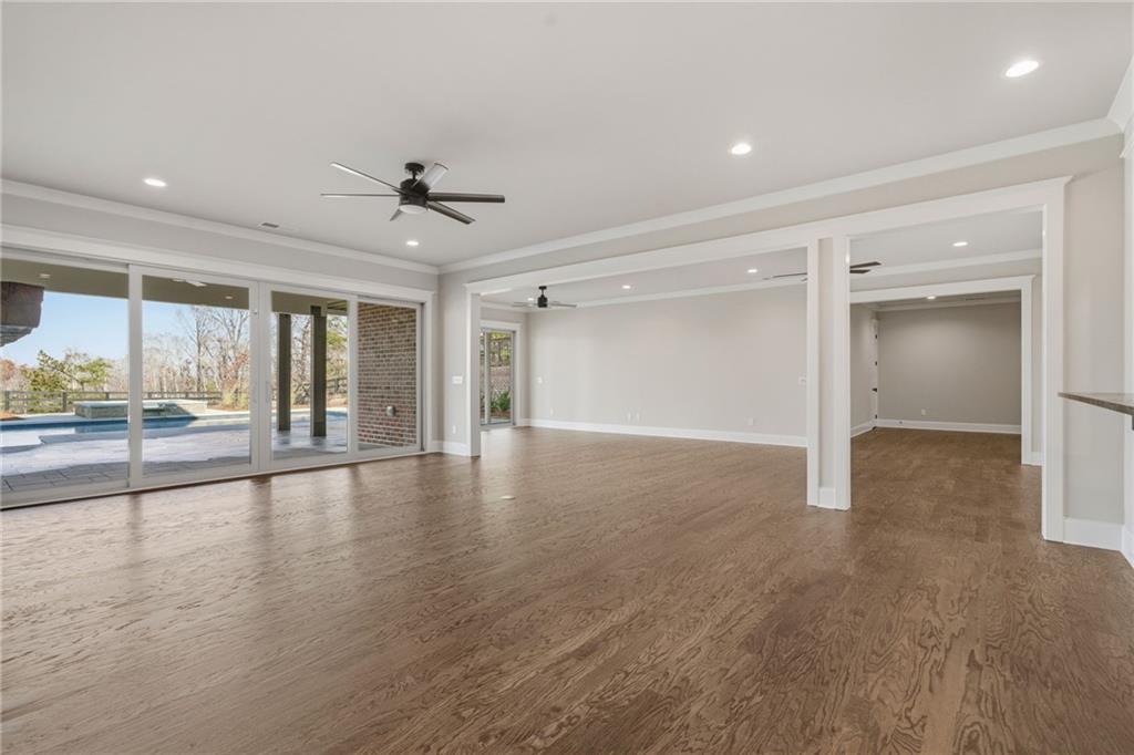 Gainesville, Georgia, 30506, United States, 4 Bedrooms Bedrooms, ,5 BathroomsBathrooms,Residential,For Sale,2008564