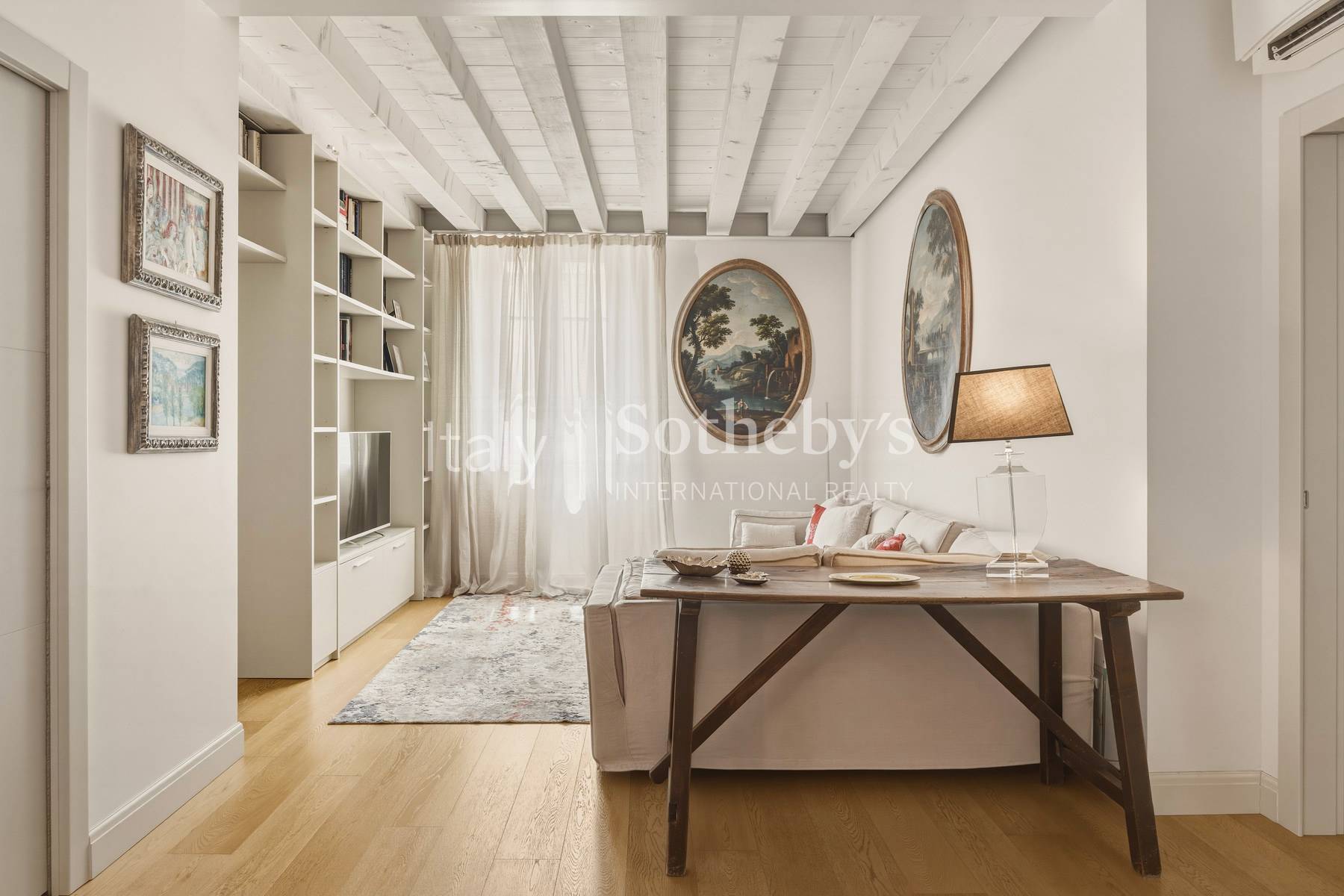  Elegant apartment with spacious balconies between the Arena and San Zeno - 物件實景