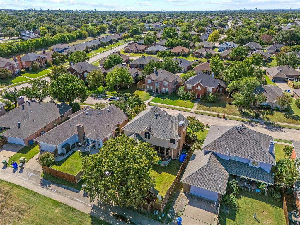 Carrollton, Texas, 75007, United States, 4 Bedrooms Bedrooms, ,3 BathroomsBathrooms,Residential,For Sale,1970362