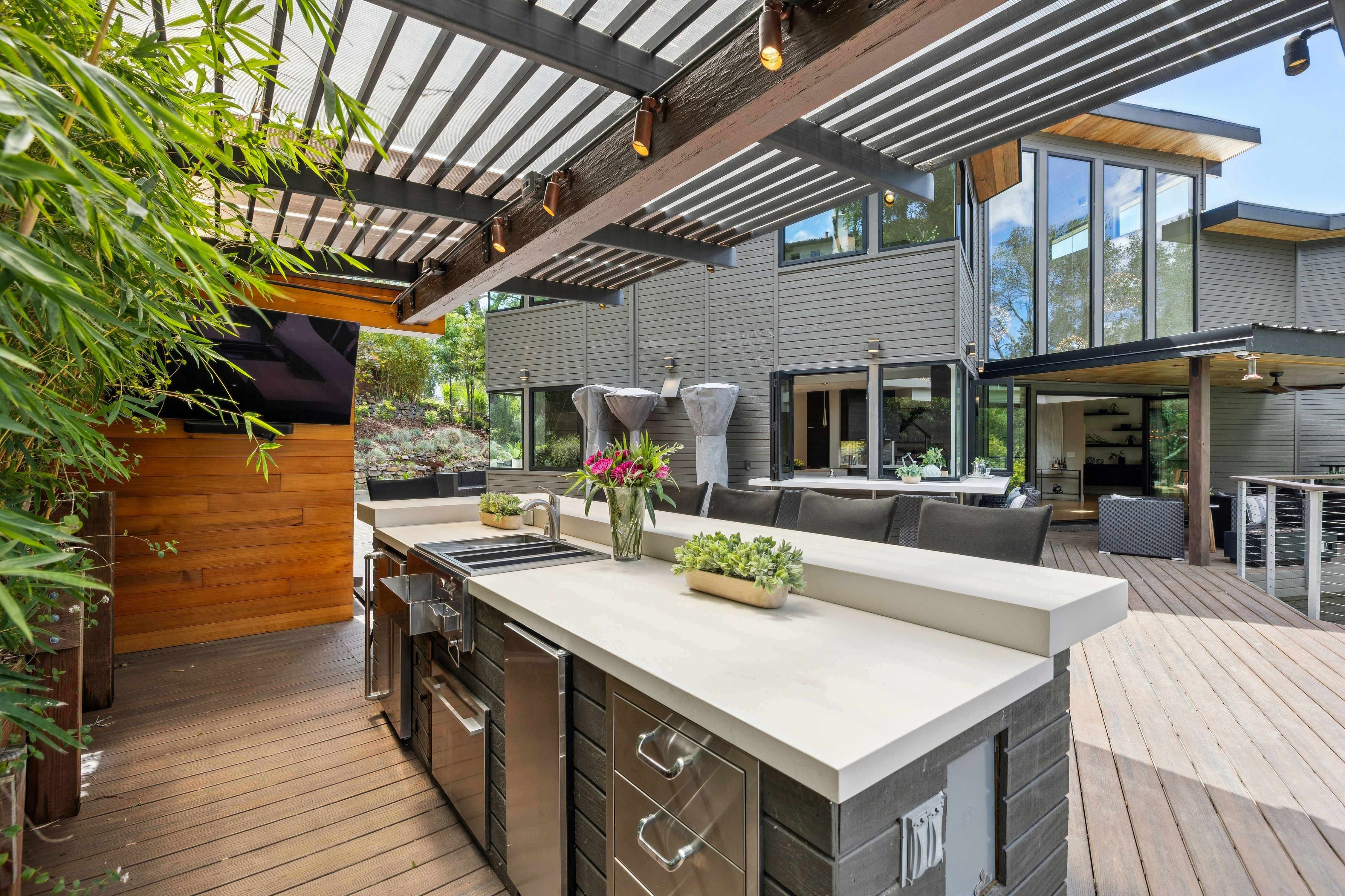  Stunning Modern Remodel  Luxury Living in Prestigious Orinda - 物件實景