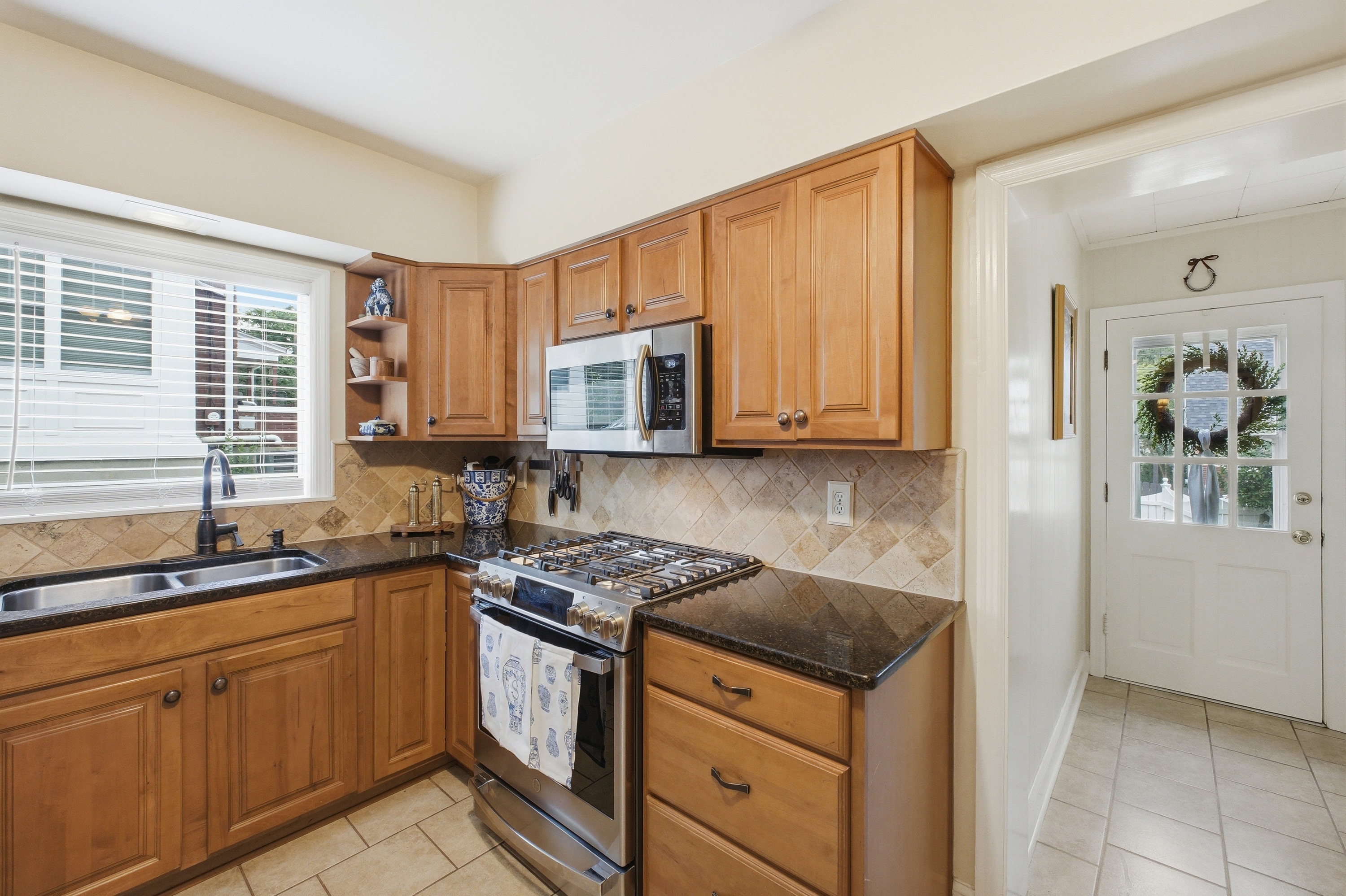  2409 Valletta Road, Louisville, KY 40205 - 物件實景
