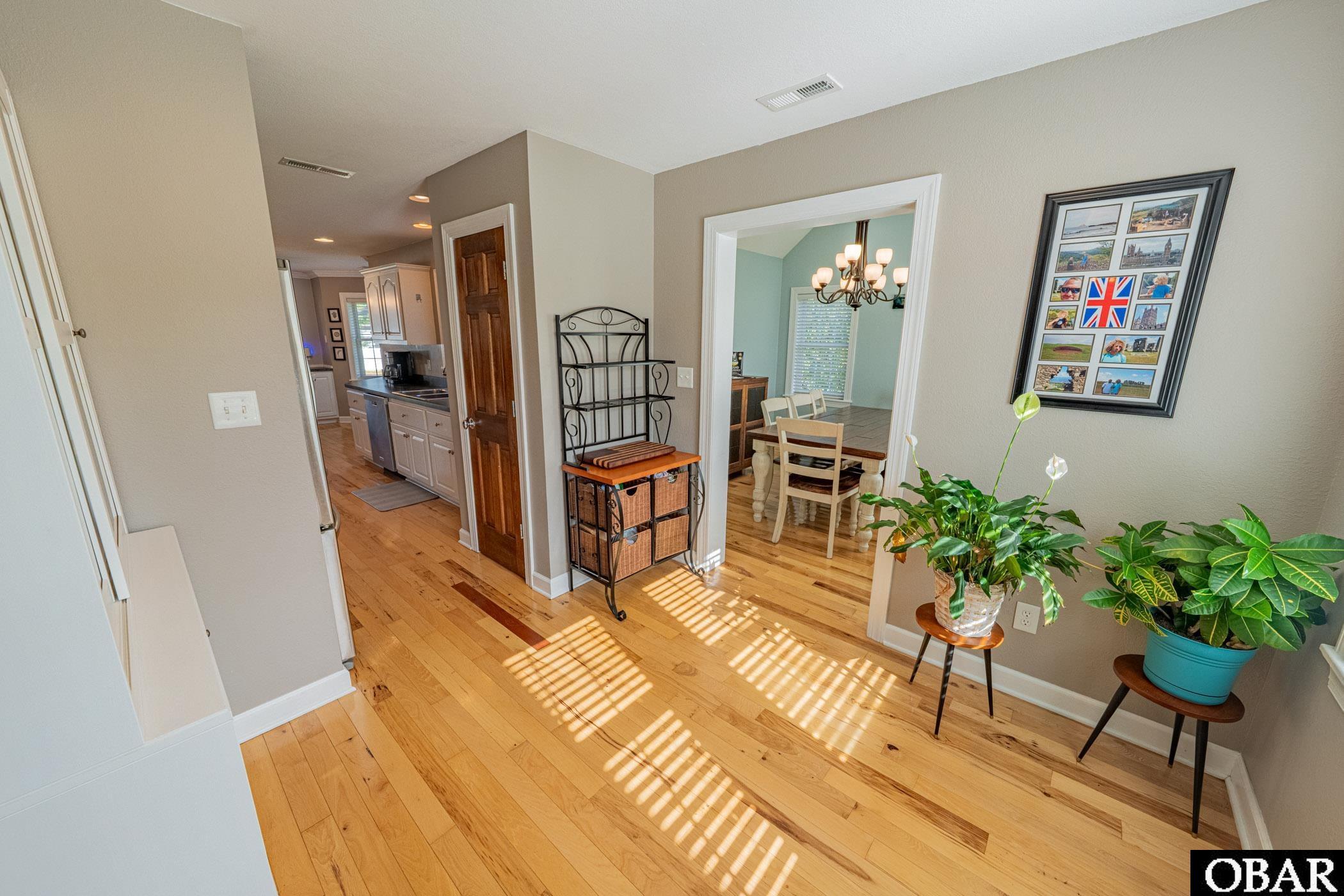 Manteo, North Carolina, 27954, United States, 4 Bedrooms Bedrooms, ,4 BathroomsBathrooms,Residential,For Sale,1988326