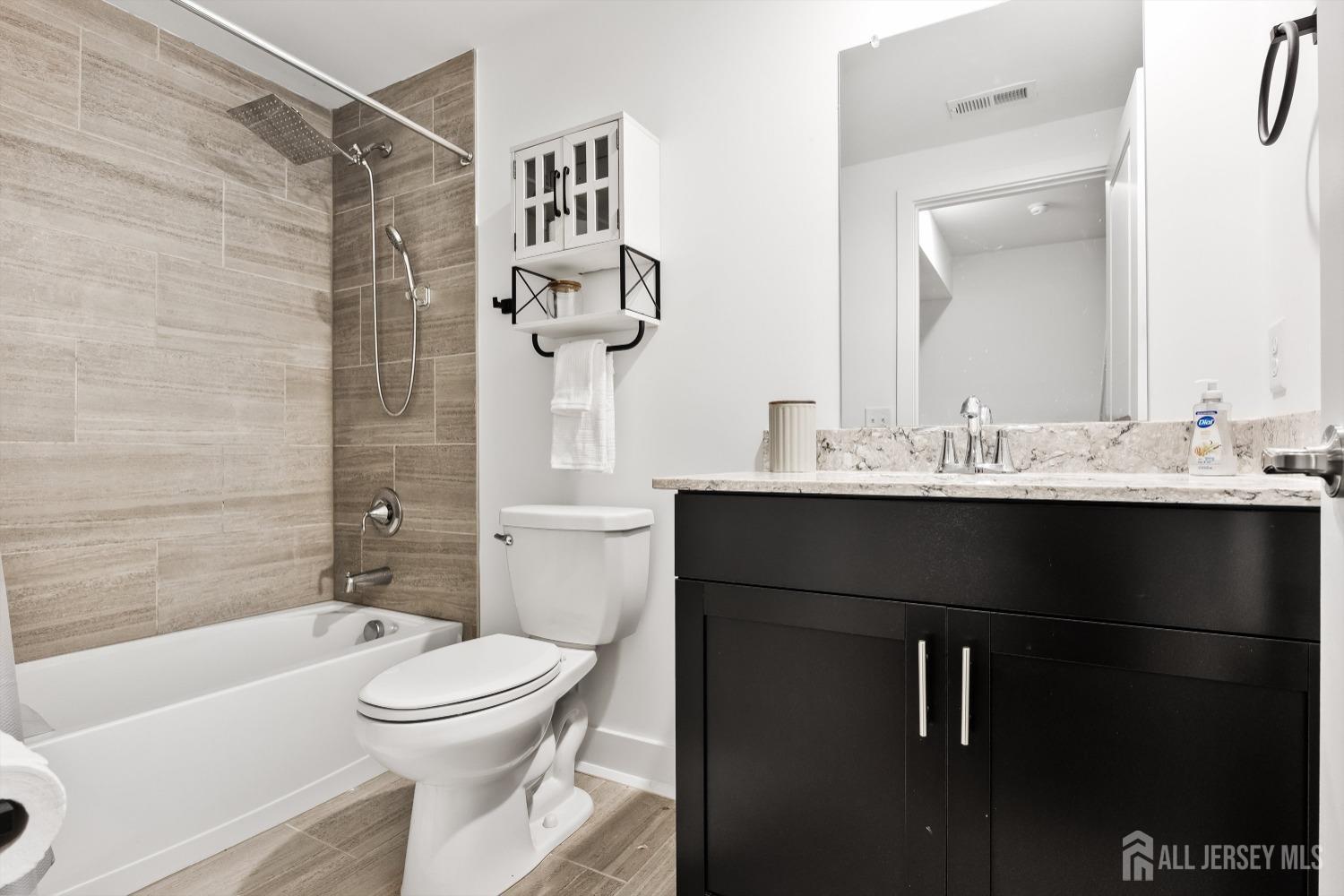 Plumsted, New Jersey, 08533, United States, 2 Bedrooms Bedrooms, ,3 BathroomsBathrooms,Residential,For Sale,1983757