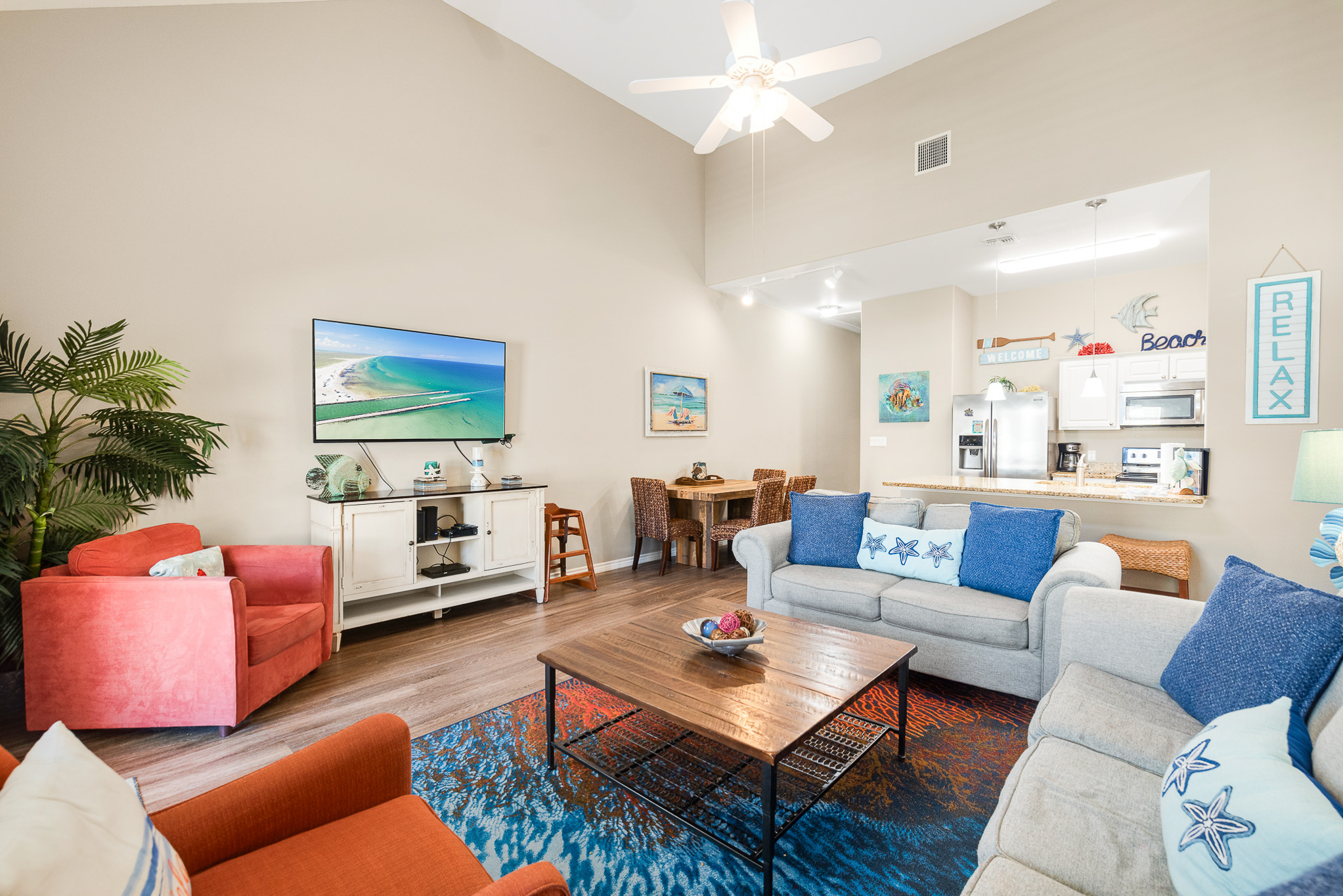  Village By The Beach Furnished Townhome - 物件實景