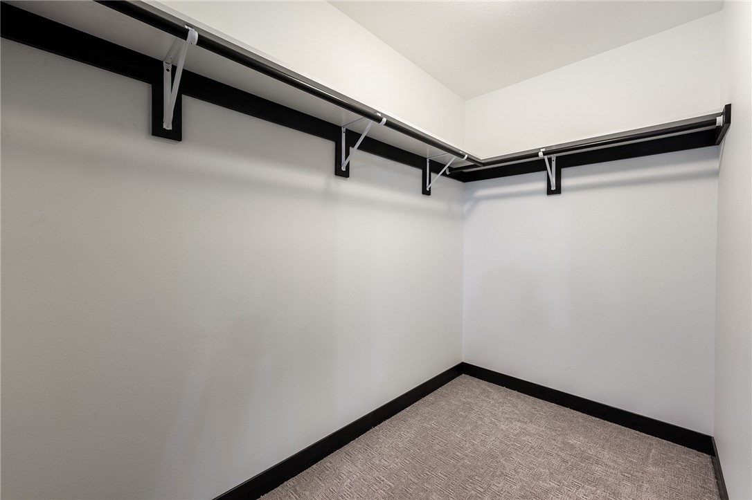 Chippewa Falls, Wisconsin, 54729, United States, 3 Bedrooms Bedrooms, ,2 BathroomsBathrooms,Residential,For Sale,1998199