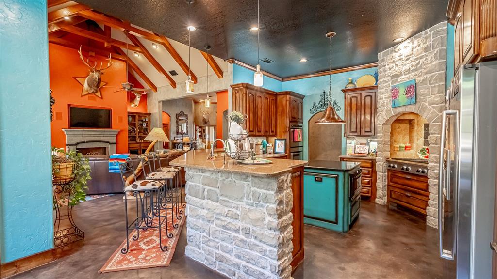 Lipan, Texas, 76462, United States, 4 Bedrooms Bedrooms, ,4 BathroomsBathrooms,Residential,For Sale,1916142