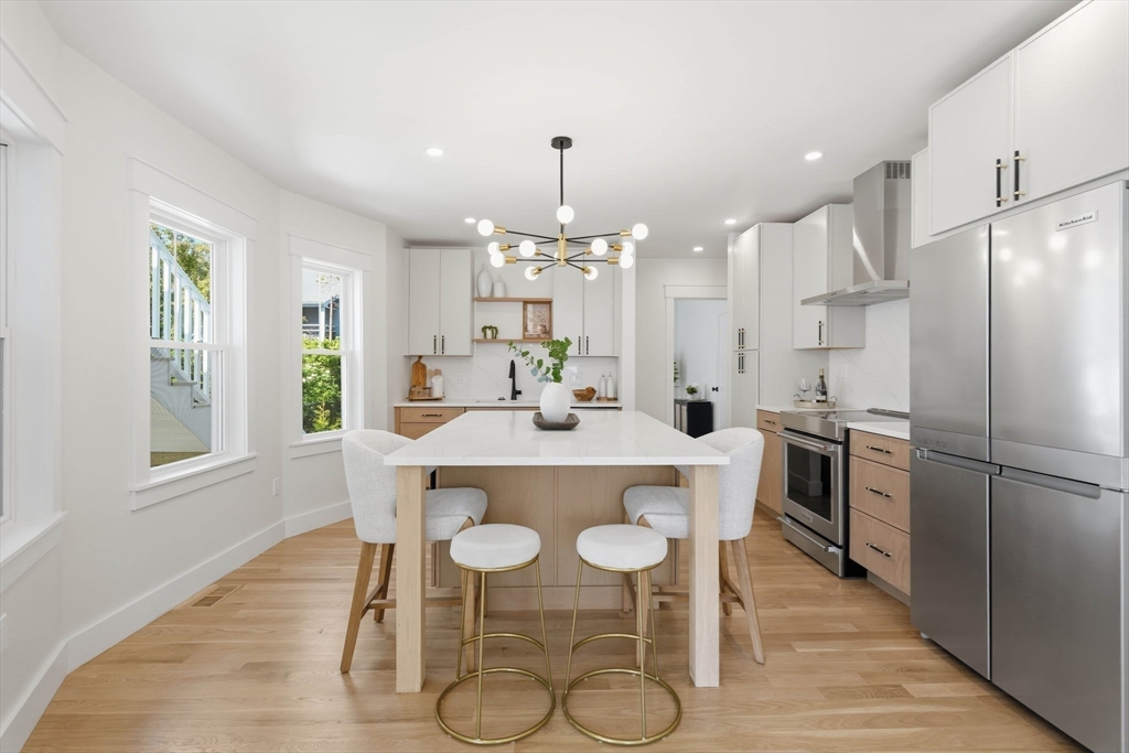 Watertown, Massachusetts, 02472, United States, 3 Bedrooms Bedrooms, ,3 BathroomsBathrooms,Residential,For Sale,2048404