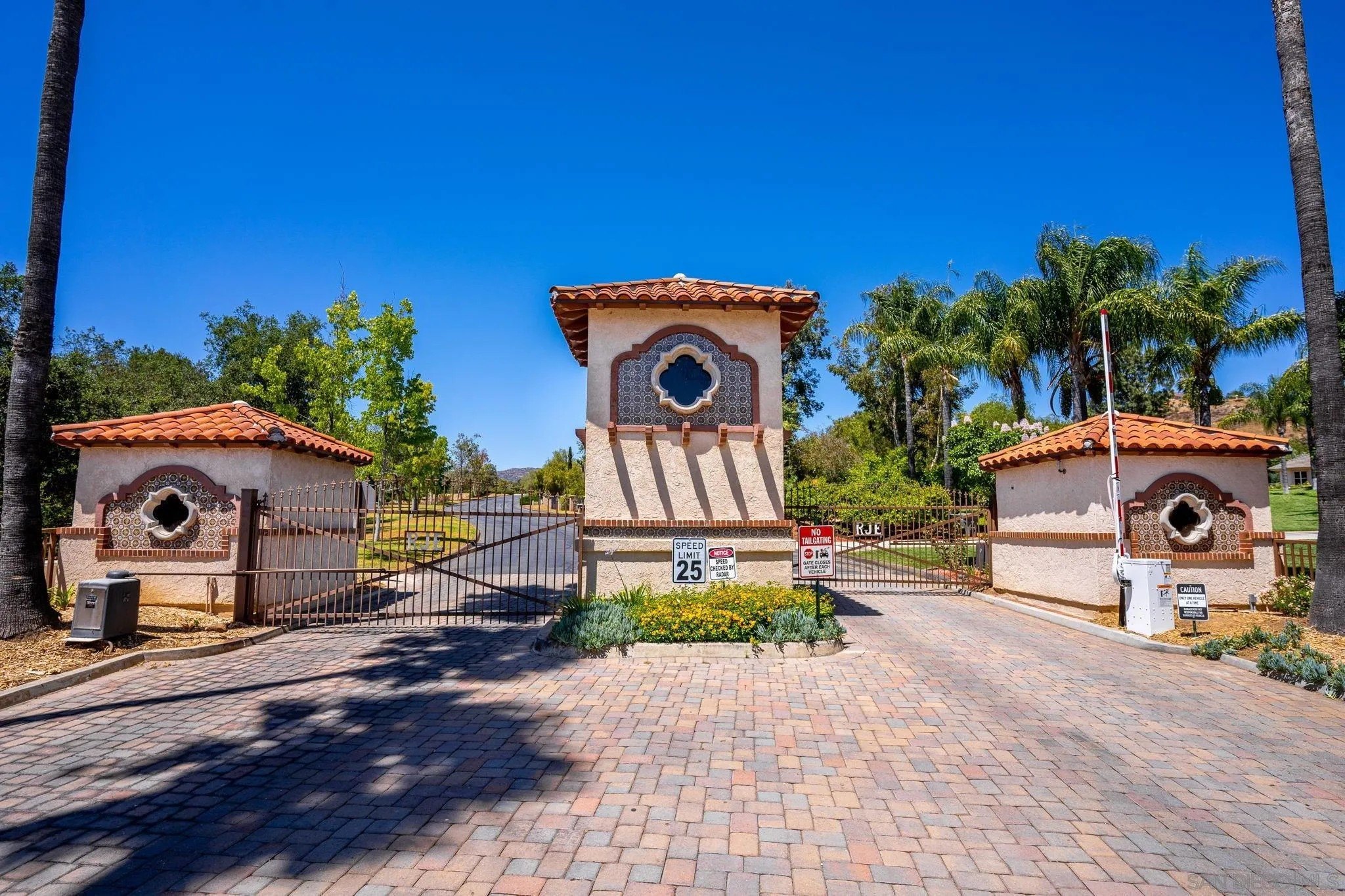Jamul, California, 91935, United States, ,Land,For Sale,1956444