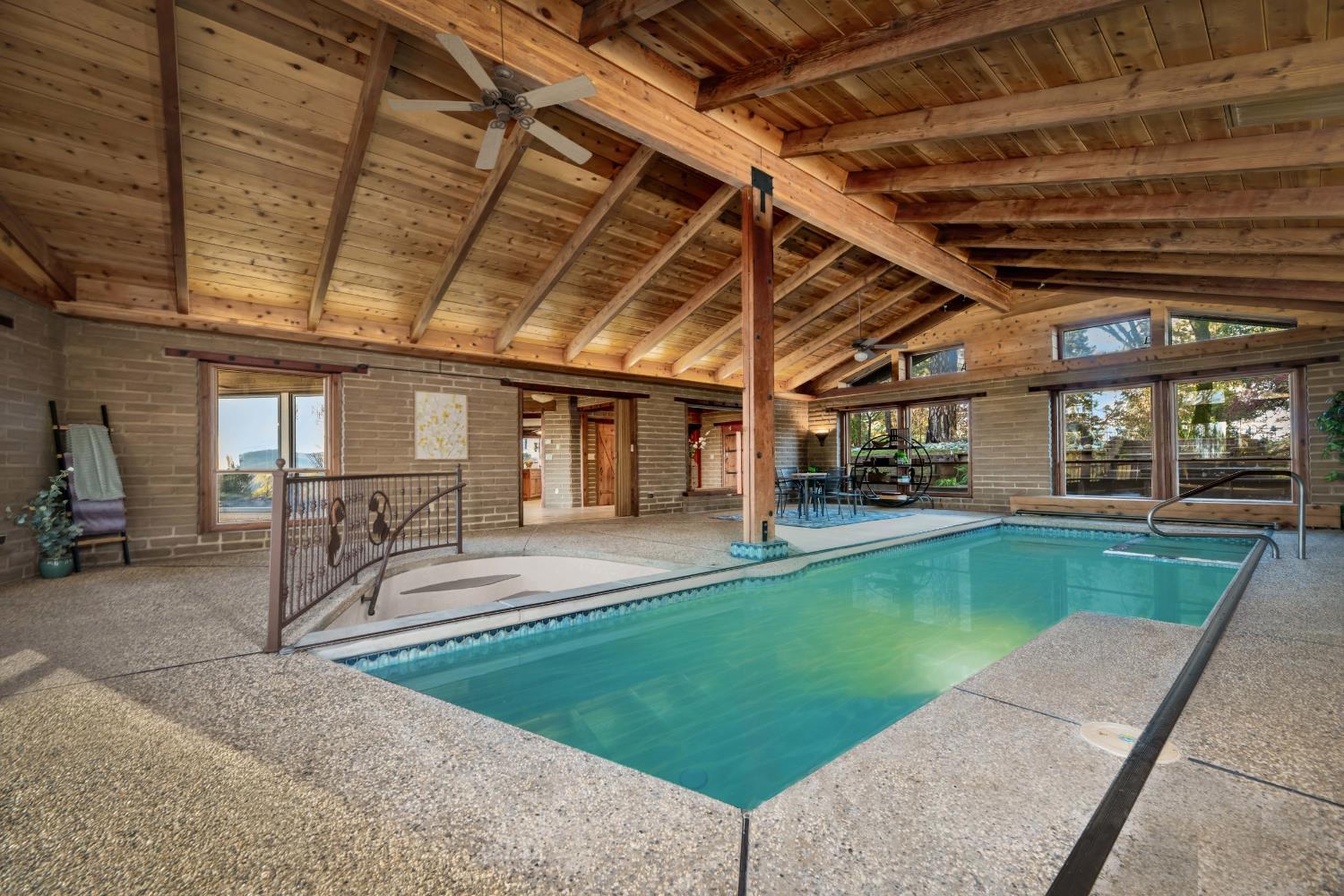 Grass Valley, California, 95949, United States, 3 Bedrooms Bedrooms, ,5 BathroomsBathrooms,Residential,For Sale,2006343