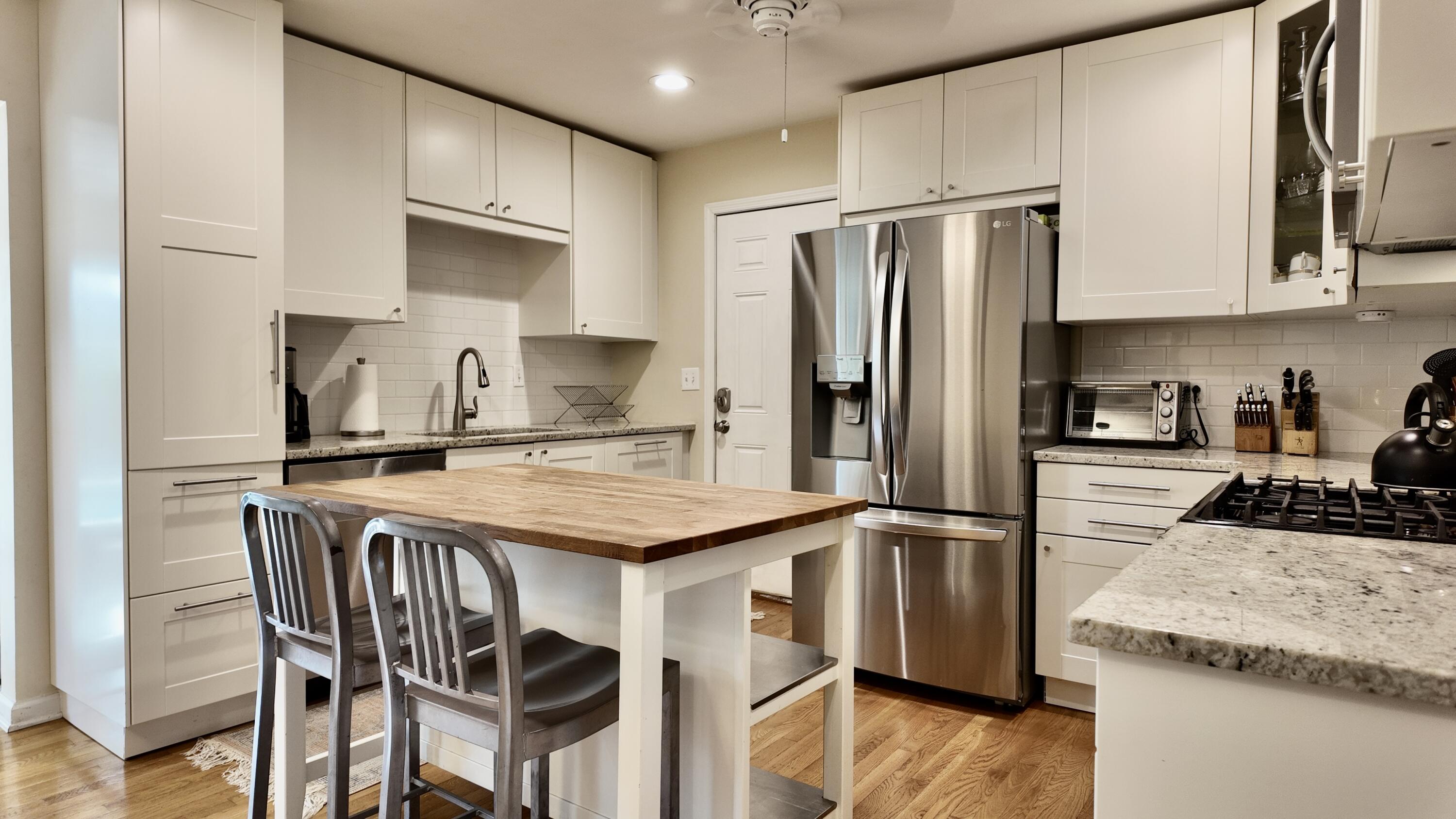 Charleston, South Carolina, 29412, United States, 3 Bedrooms Bedrooms, ,2 BathroomsBathrooms,Residential,For Sale,2001762