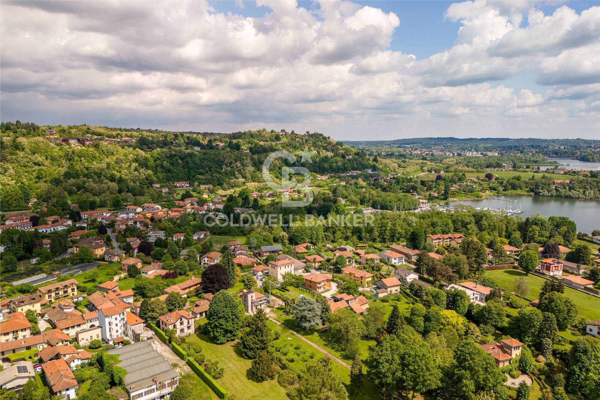 Sesto Calende, Varese, 21018, IT, 6 Bedrooms Bedrooms, ,5 BathroomsBathrooms,Residential,For Sale,1796878