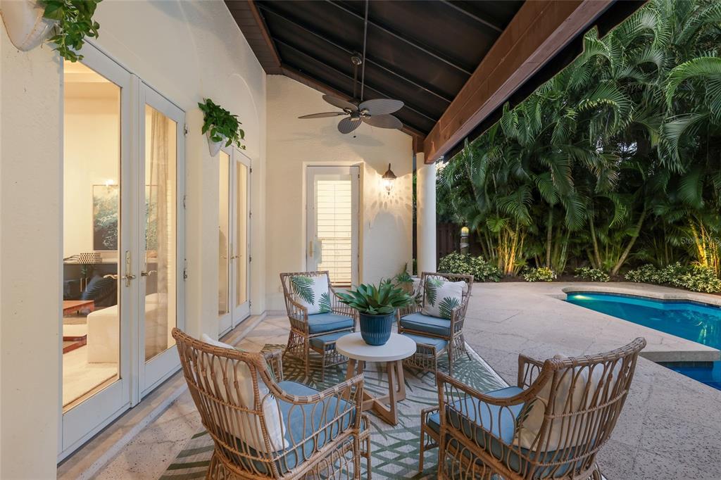 Sarasota, Florida, 34234, United States, 3 Bedrooms Bedrooms, ,3 BathroomsBathrooms,Residential,For Sale,1989538