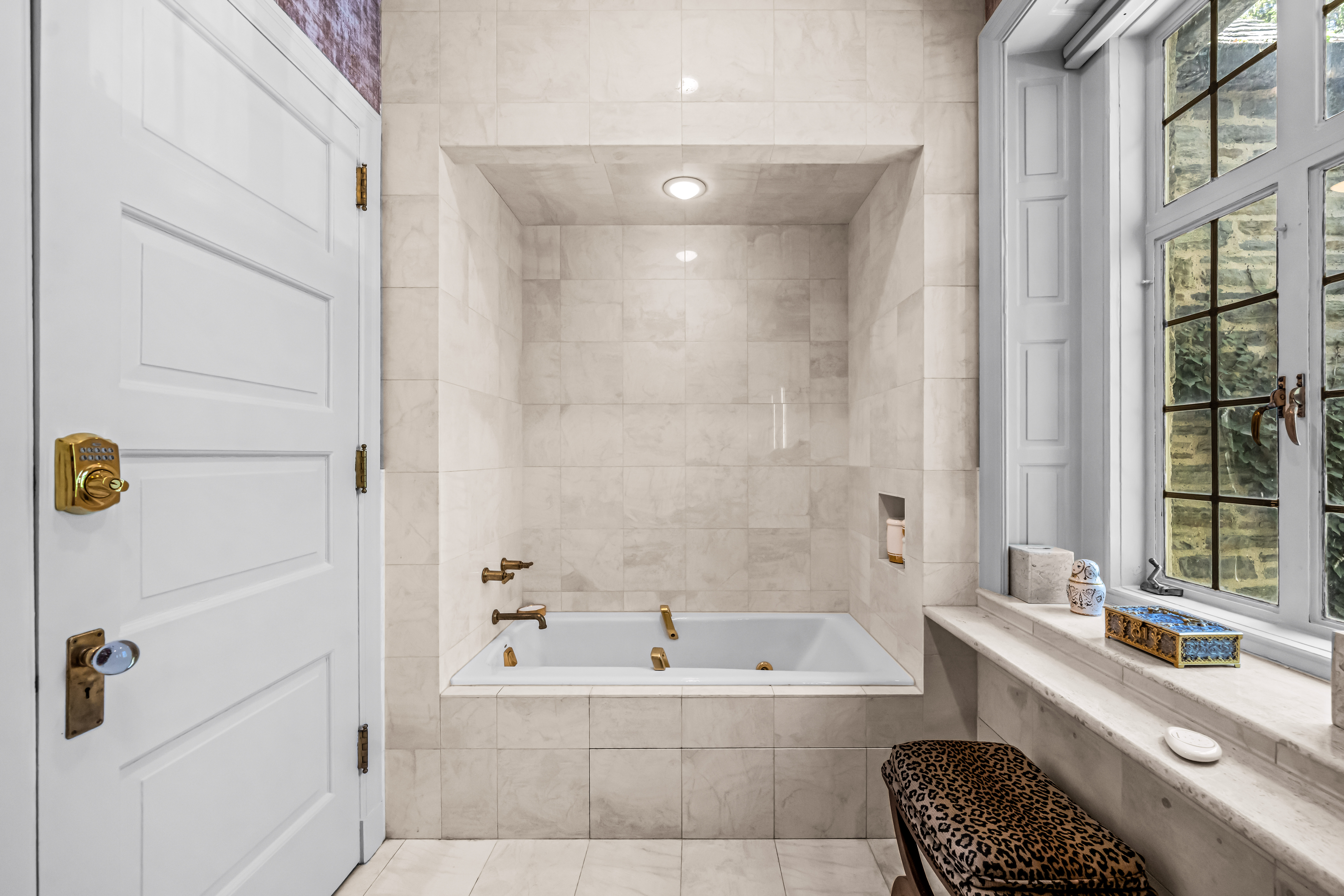  220 Ravenscliff Road, Saint Davids, PA 19087 - 物件實景