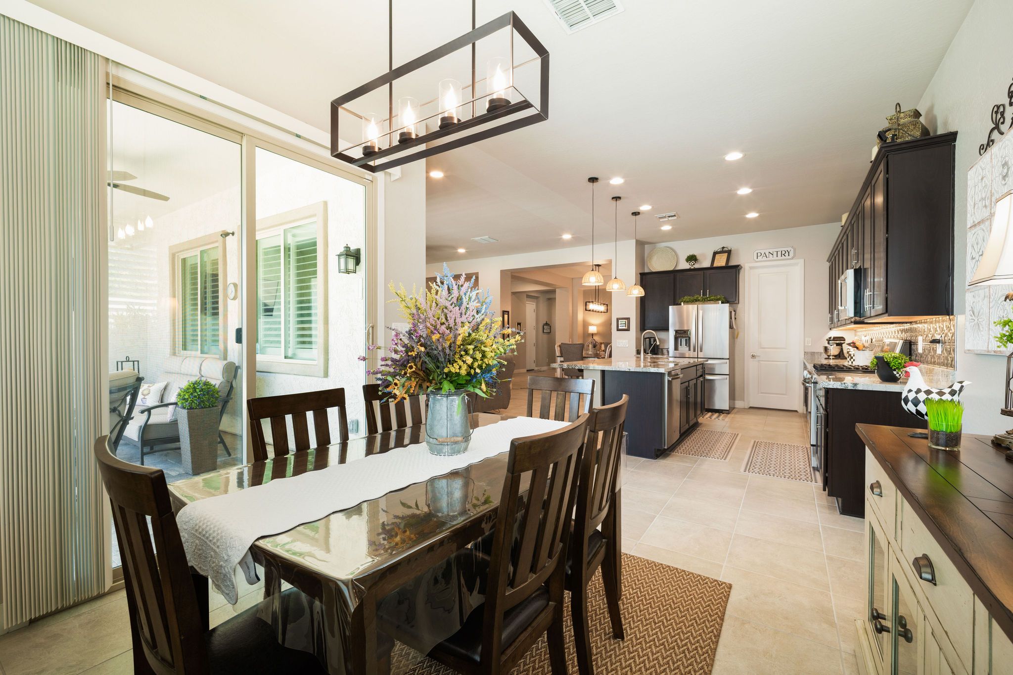  8562 W Myrtle Avenue¦Glendale, AZ - 物件實景