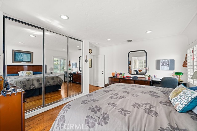 Los Angeles, California, 90064, United States, 6 Bedrooms Bedrooms, ,3 BathroomsBathrooms,Residential,For Sale,1878495