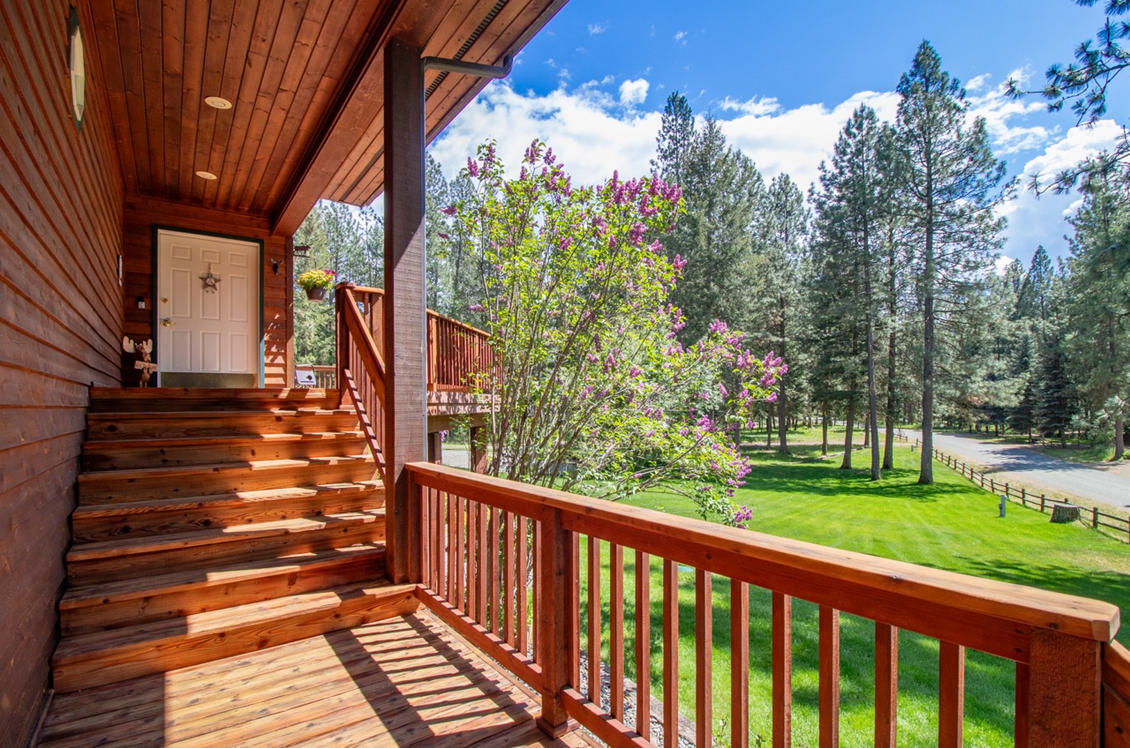 Moyie Springs, Idaho, 83845, United States, 4 Bedrooms Bedrooms, ,3 BathroomsBathrooms,Residential,For Sale,2033523